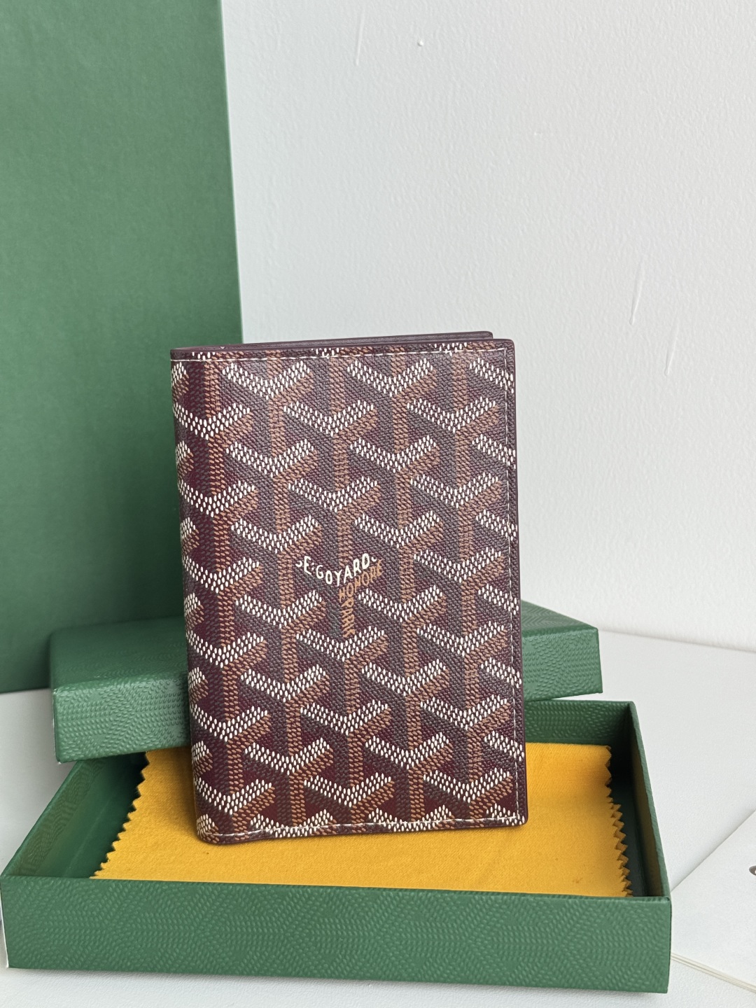Goyard Classic Passport Holder Wallet with Card Slots, Burgundy Brown 3 cmp i1746445955635 8620 0 1
