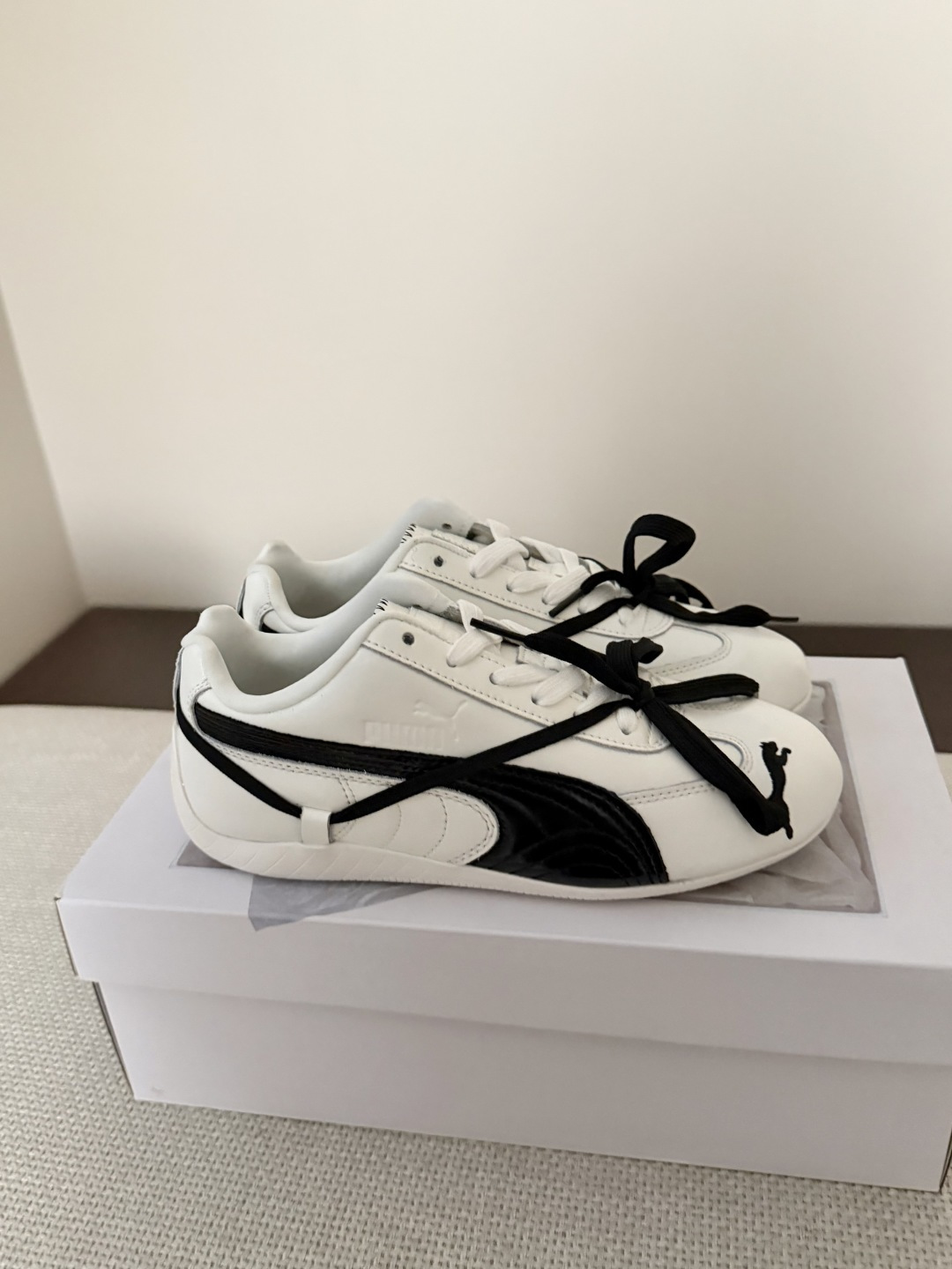 NO:725938,White details. Size35.5 36 37 37.5 38 38.5 39 40 40.5 41 42 42.5 43 44 (couple size), casual shoes/sports shoes, sneakers19860909白色细节. Size35.5 36 37 37.5 38 38.5 39 40 40.5 41 42 42.5 43 44（情侣码）,休闲鞋/运动鞋,sneakers,Women's Shoes