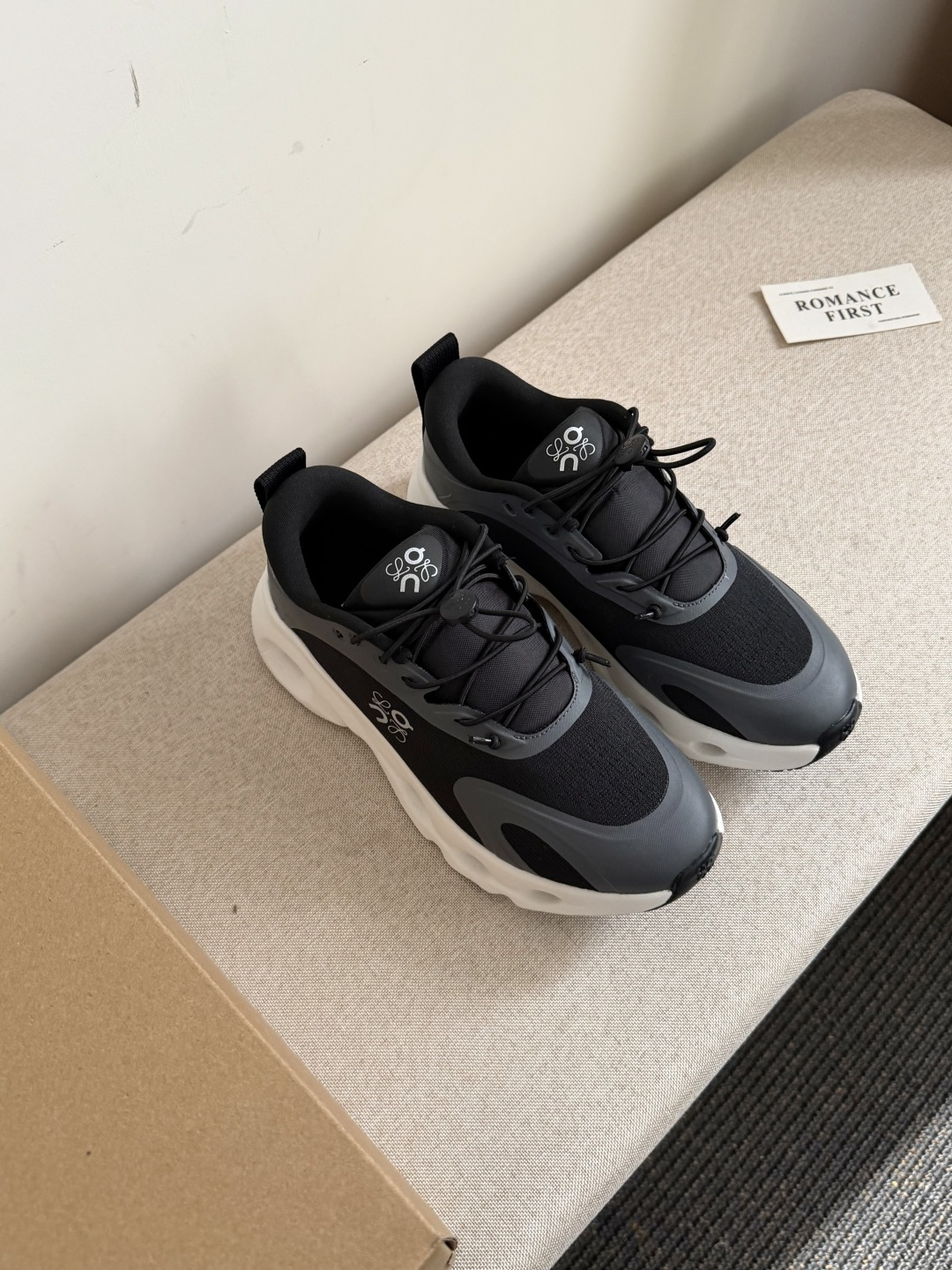 NO:726076,Black and white details. Size36 - 45 (couple size), casual shoes/sports shoes, sneakers19860909黑白色细节. Size36 - 45（情侣码）,休闲鞋/运动鞋,sneakers,Women's Shoes