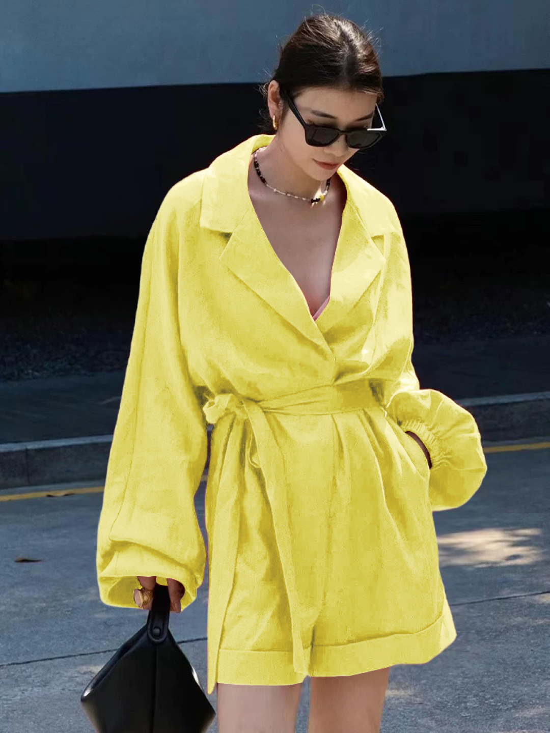 Luxury YSL Women’s Suit with High-Quality Fabric and Unique Design in Various Sizes - 图片 4