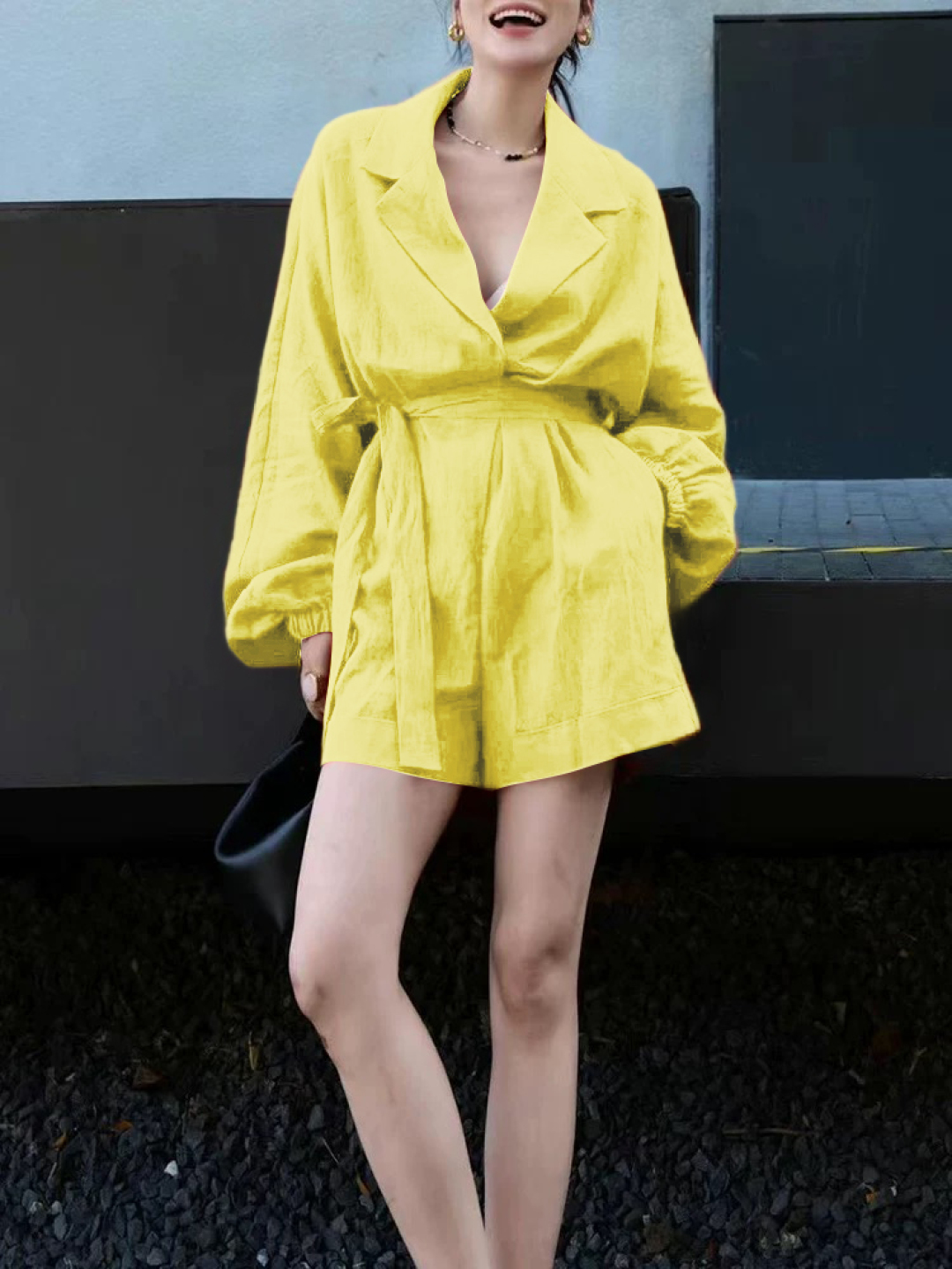 Luxury YSL Women’s Suit with High-Quality Fabric and Unique Design in Various Sizes - 图片 3