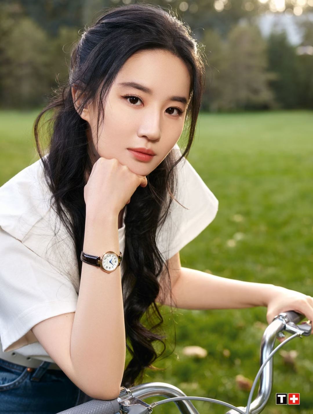 时尚博主演绎高级范儿