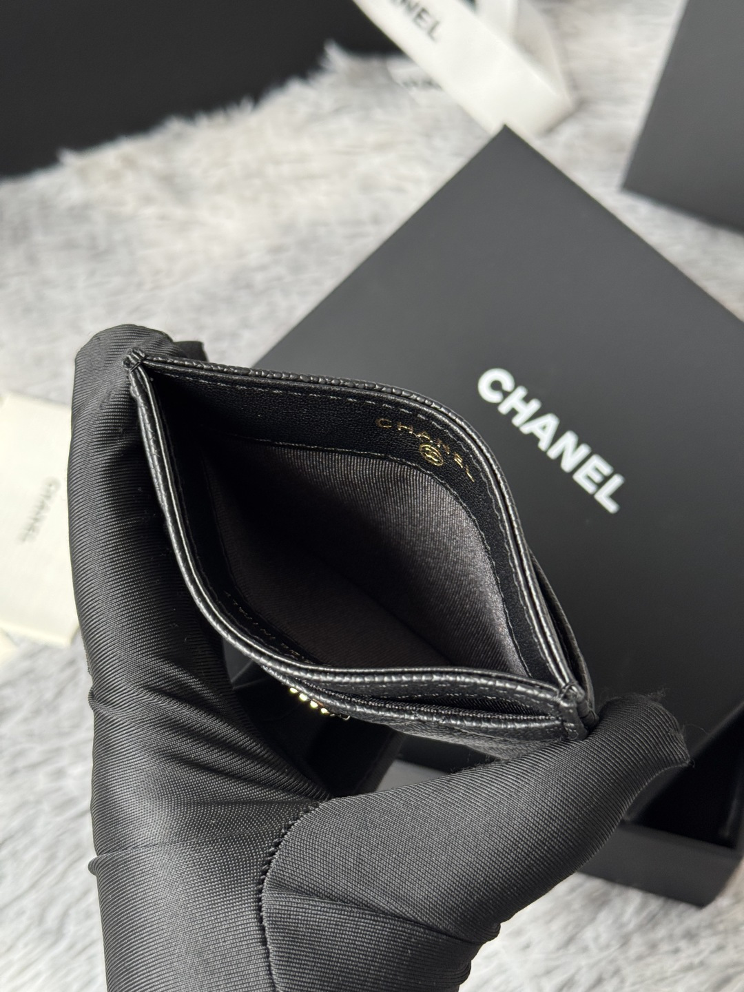 🆕型号ap-3048 CHANEL 22k浮雕lgo大双C五金，官网最新🆕卡包 鱼子酱中球纹牛皮防刮花，