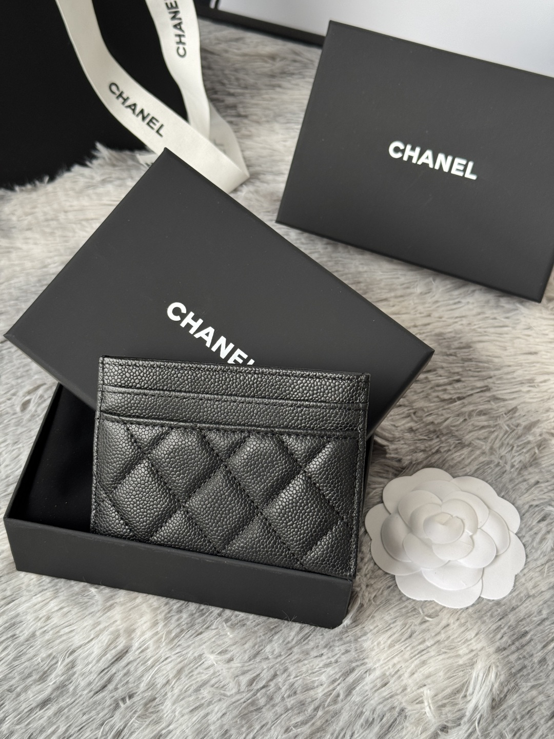 🆕型号ap-3048 CHANEL 22k浮雕lgo大双C五金，官网最新🆕卡包 鱼子酱中球纹牛皮防刮花，