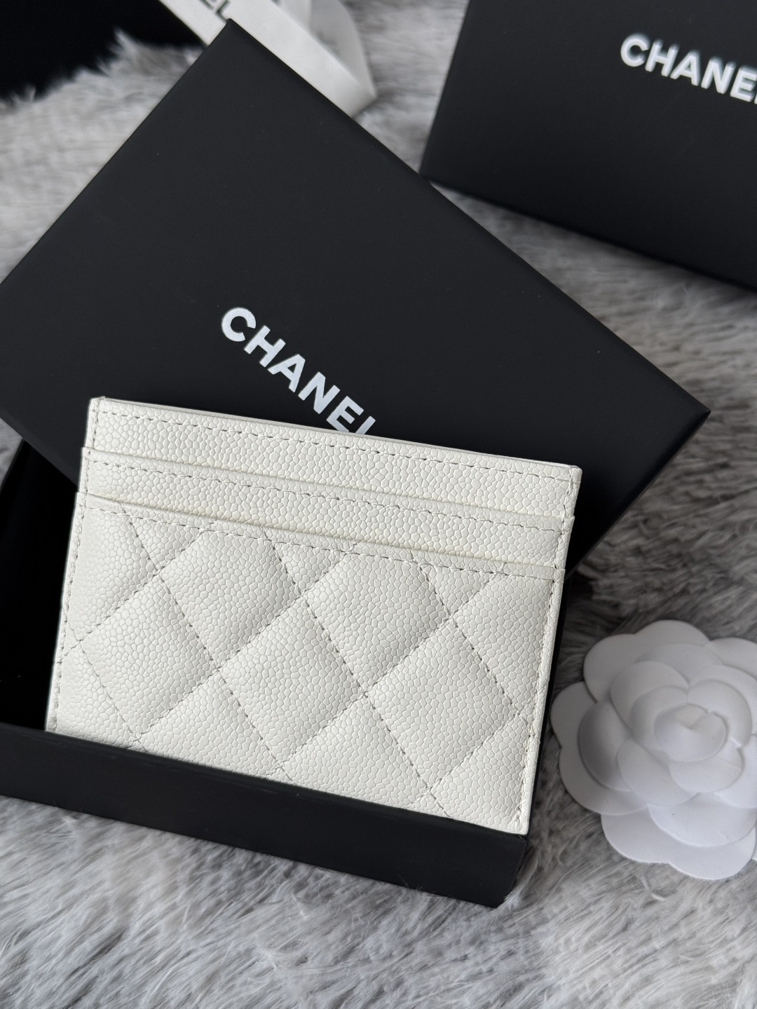 🆕型号ap-3048 CHANEL 22k浮雕lgo大双C五金，官网最新🆕卡包 鱼子酱中球纹牛皮防刮花，