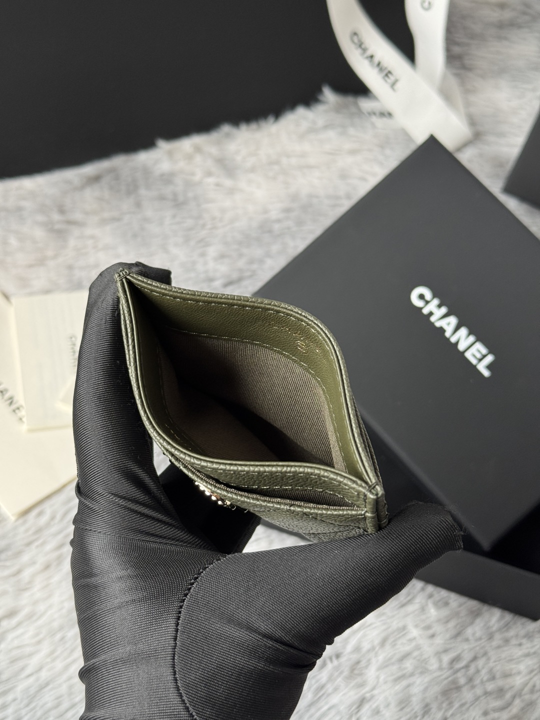 🆕型号ap-3048 CHANEL 22k浮雕lgo大双C五金，官网最新🆕卡包 鱼子酱中球纹牛皮防刮花，