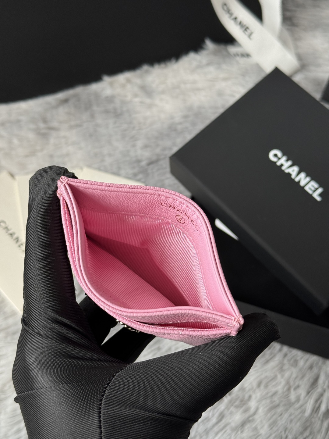 🆕型号ap-3048 CHANEL 22k浮雕lgo大双C五金，官网最新🆕卡包 鱼子酱中球纹牛皮防刮花，