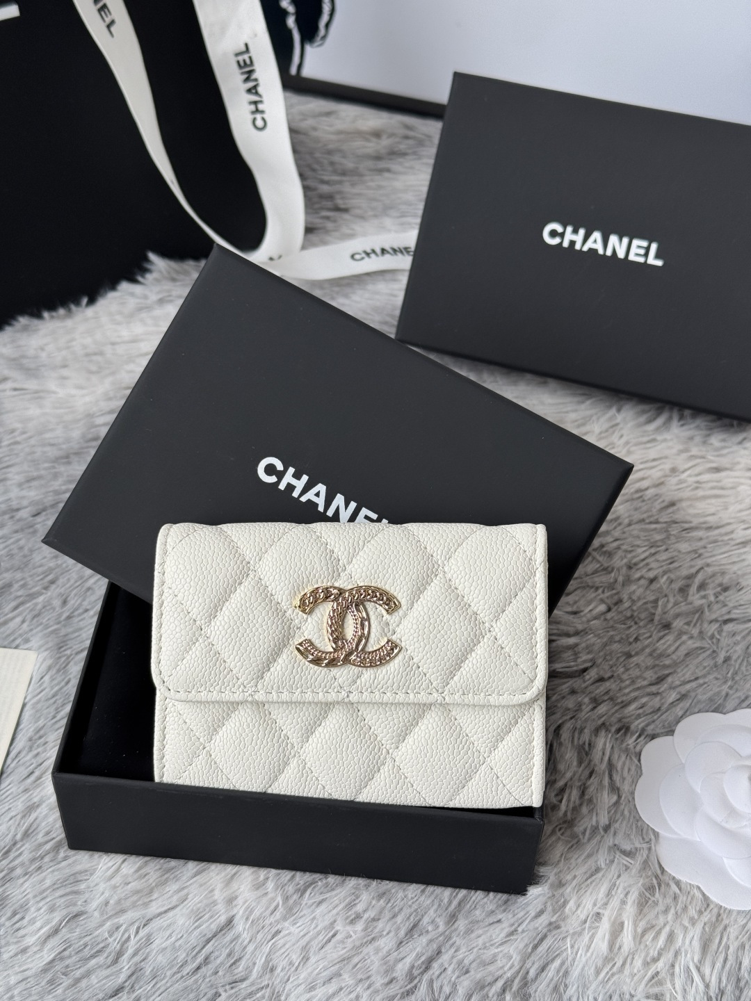 🆕型号ap-3047CHANEL 22k浮雕五金，新双C大lgo带有精致复刻味，非常美丽，官网最新🆕卡包