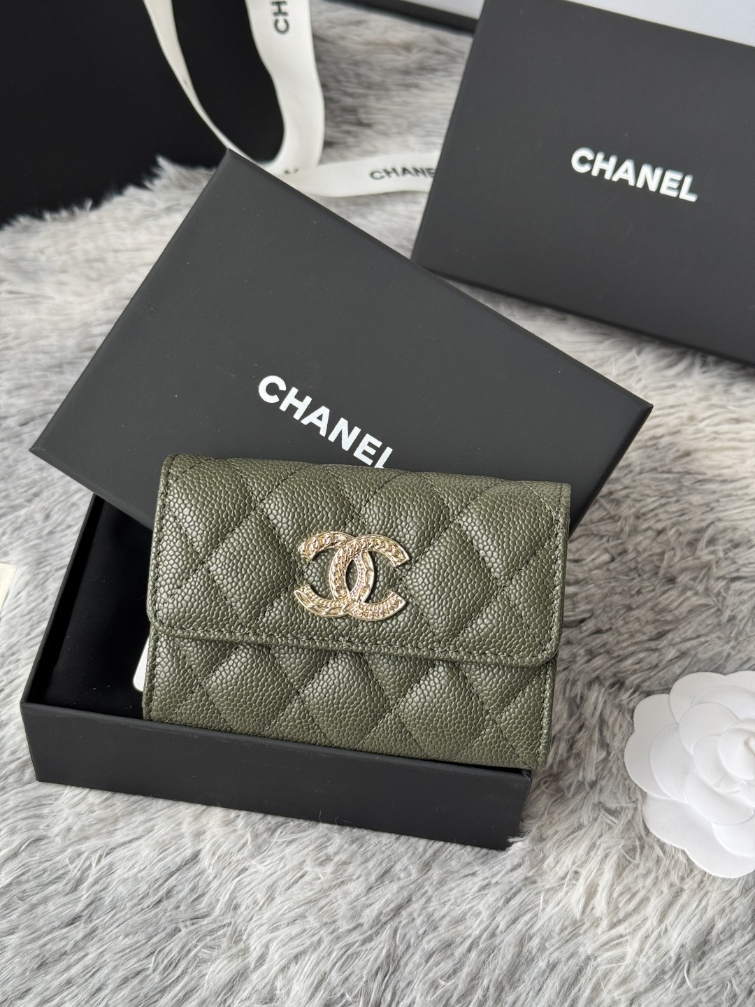 🆕型号ap-3047CHANEL 22k浮雕五金，新双C大lgo带有精致复刻味，非常美丽，官网最新🆕卡包