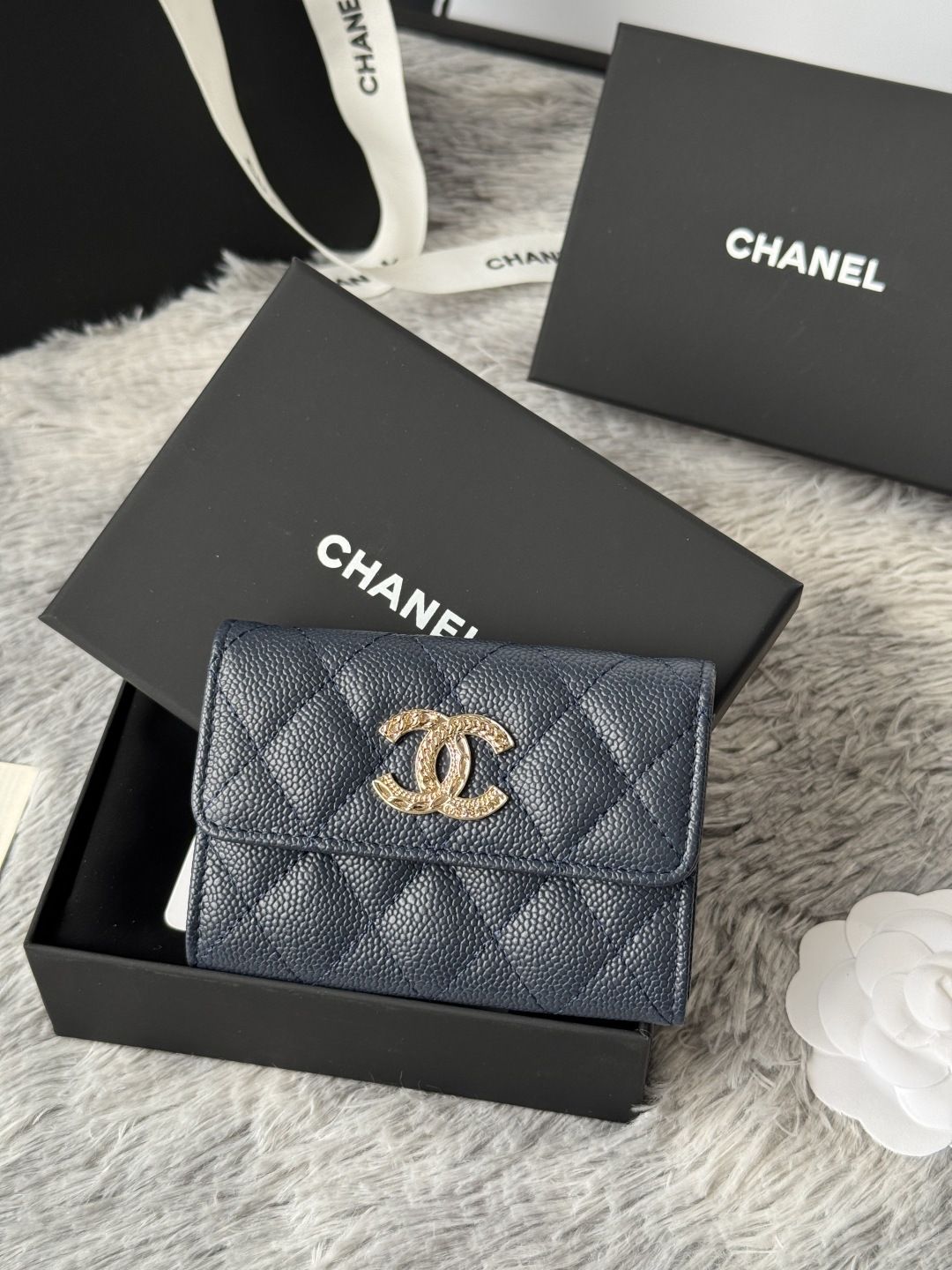 🆕型号ap-3047CHANEL 22k浮雕五金，新双C大lgo带有精致复刻味，非常美丽，官网最新🆕卡包