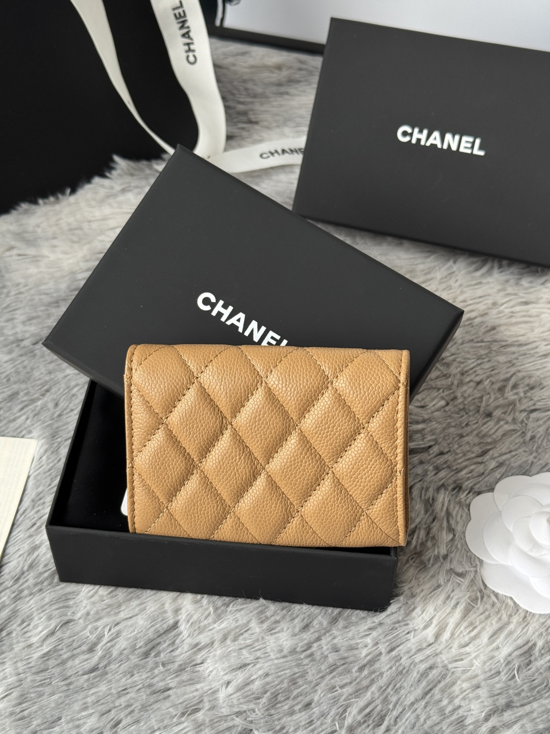 🆕型号ap-3047CHANEL 22k浮雕五金，新双C大lgo带有精致复刻味，非常美丽，官网最新🆕卡包