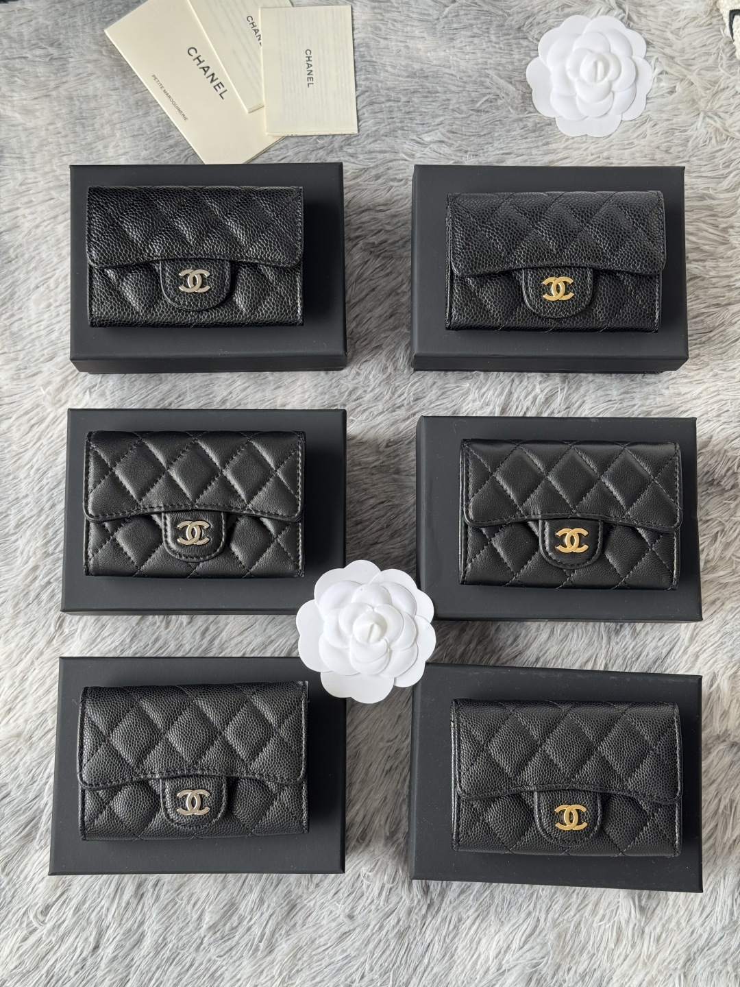 ap-最经典卡包Cf 80799 组合图 
六个颜色