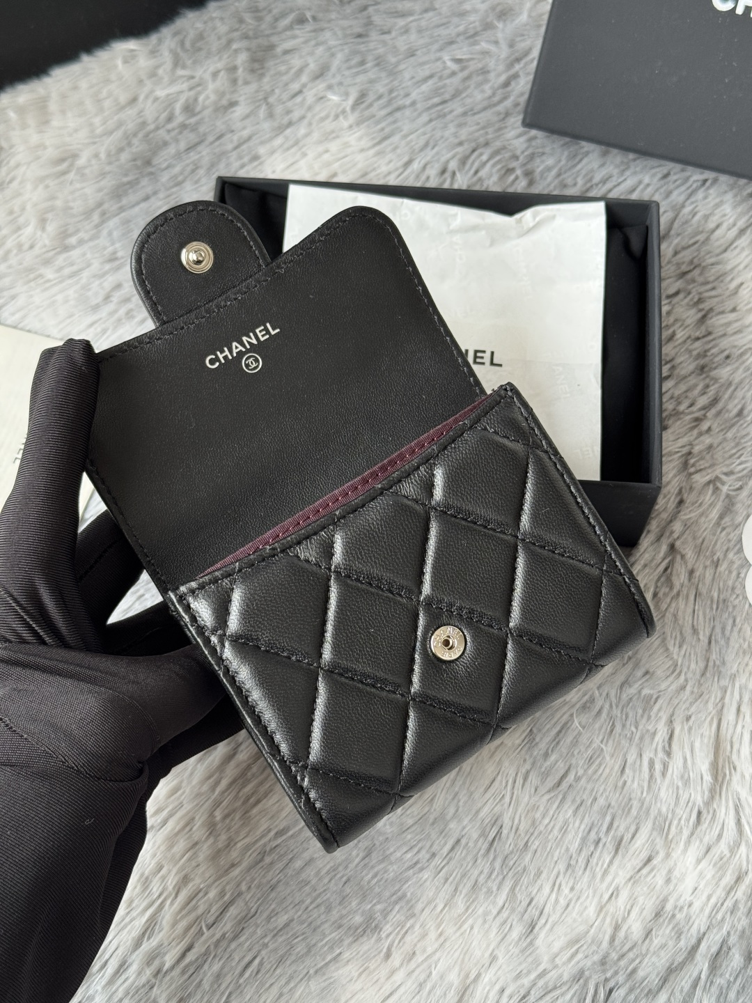 P升级版CHANEL。 经典cf卡包💦款号A31504顶级皮料五金，菱格纹路.原单品质！细节美到淋漓尽致