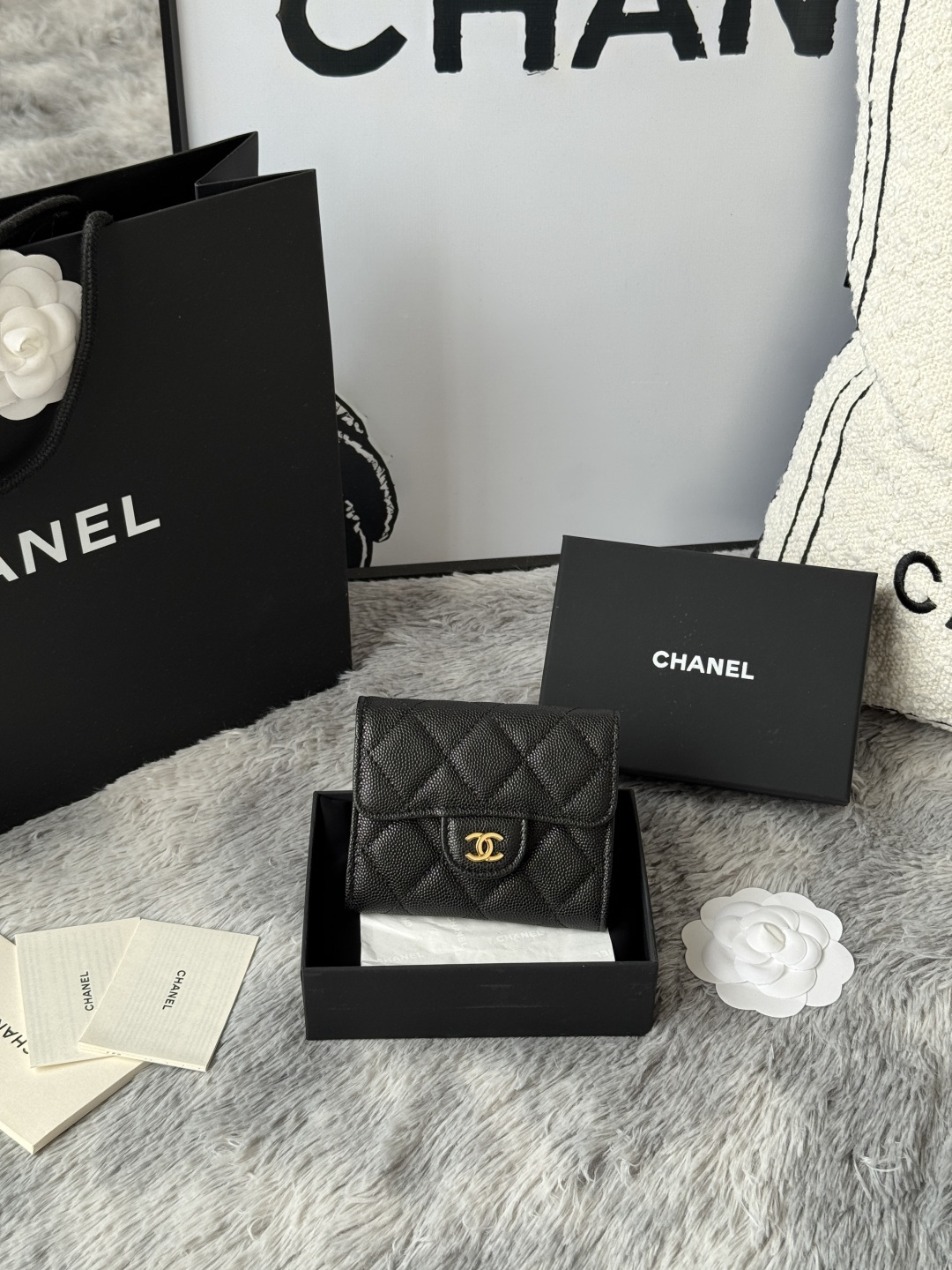 P升级版CHANEL。 经典cf卡包💦款号A31504顶级皮料五金，菱格纹路.原单品质！细节美到淋漓尽致