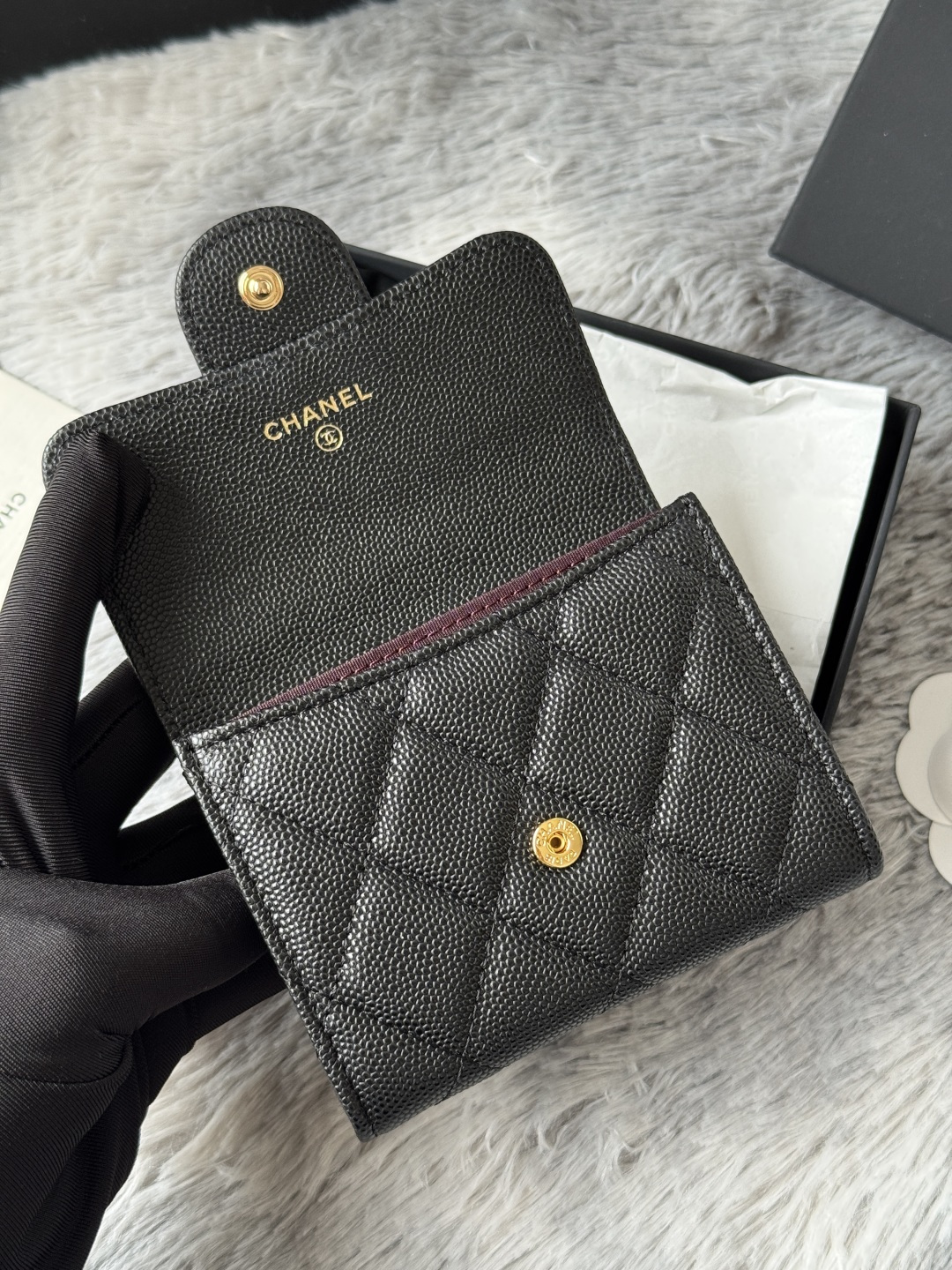 P升级版CHANEL。 经典cf卡包💦款号A31504顶级皮料五金，菱格纹路.原单品质！细节美到淋漓尽致