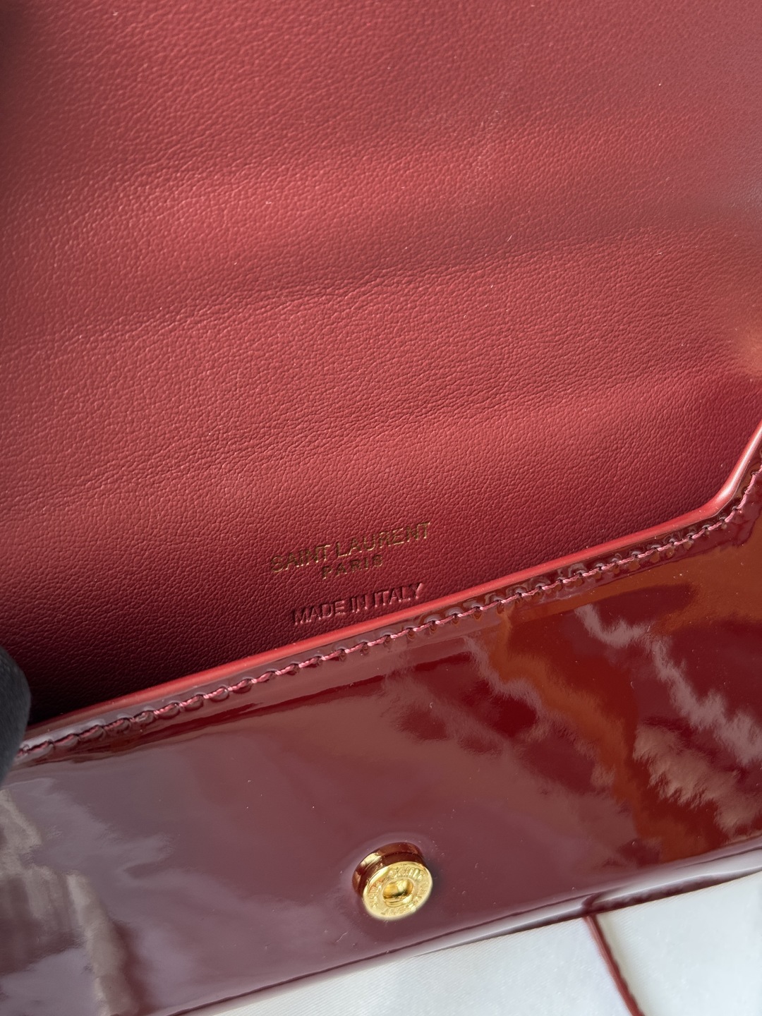 Saint Laurent Paris Phone Holder Mini Bag - Stylish and Functional 30 cmp i1748314146950 8058 0 6