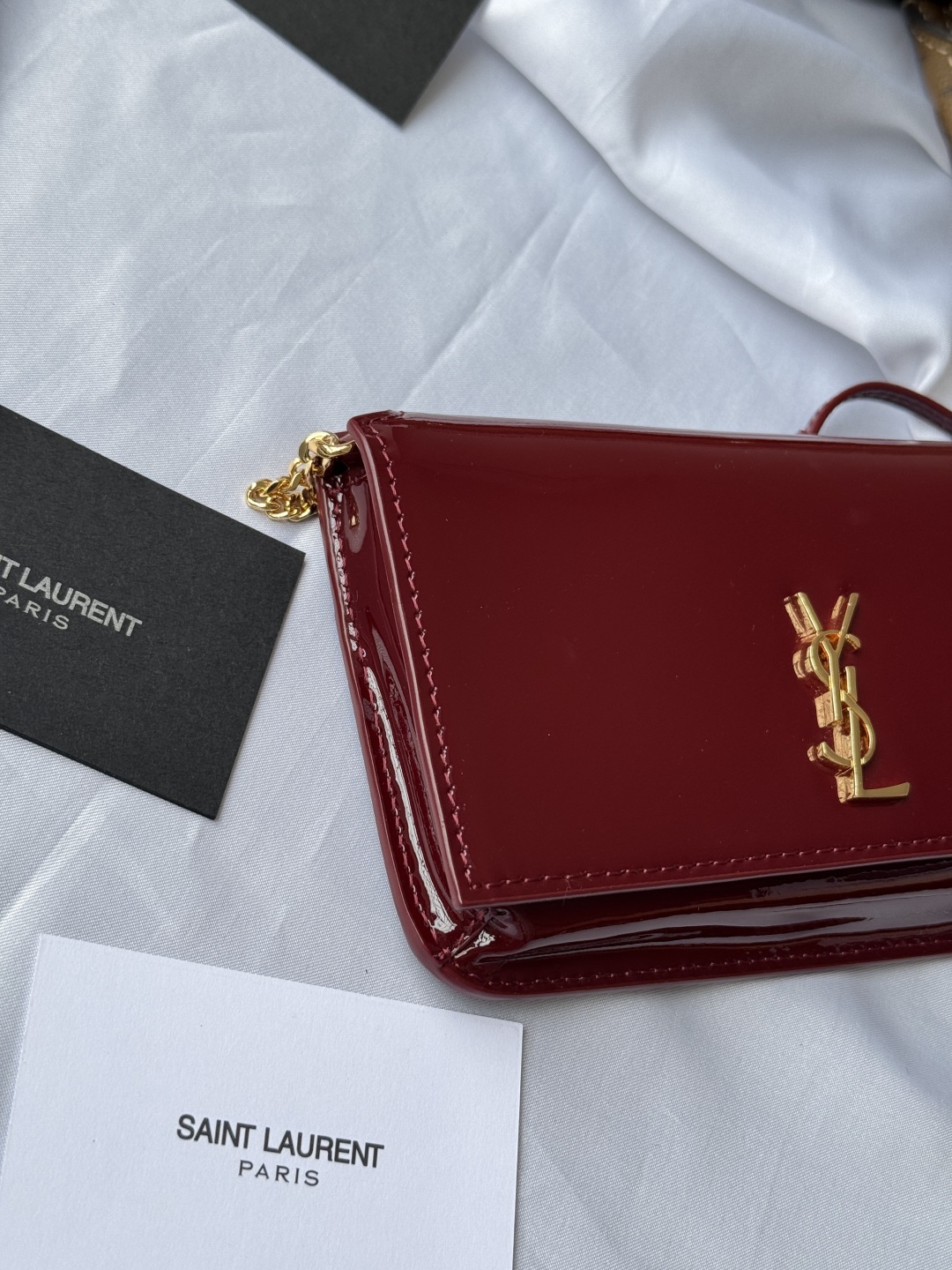 Saint Laurent Paris Phone Holder Mini Bag - Stylish and Functional 27 cmp i1748314167485 9132 0 3