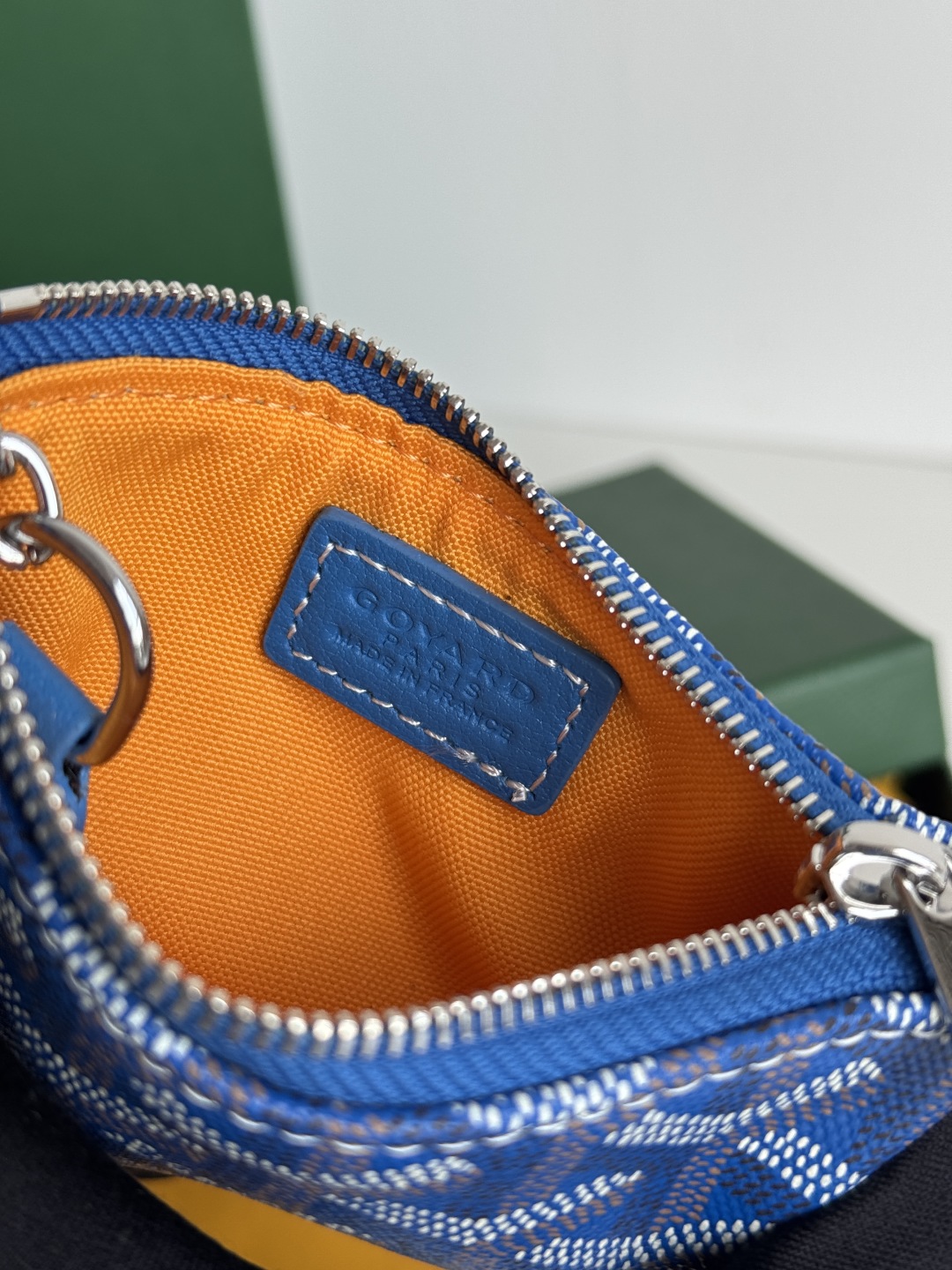 Goyard Sénat Nano Blue Key Pouch Cardholder - Compact and Secure 8 cmp i1749210329273 323 0 7