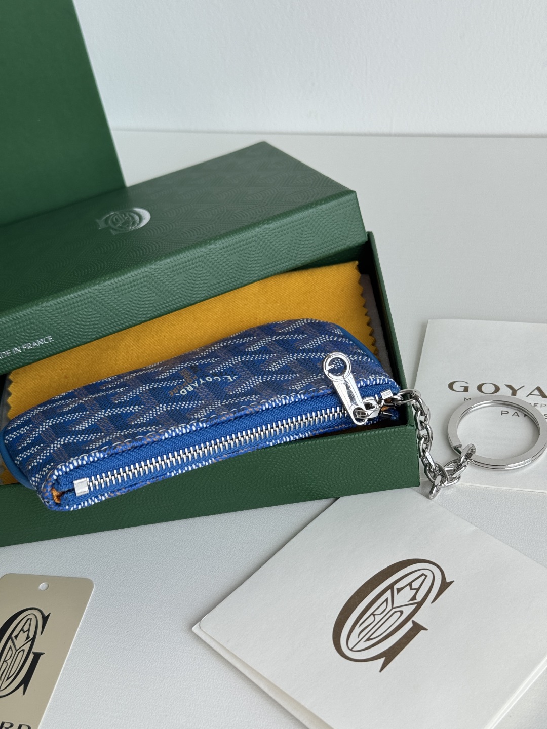 Goyard Sénat Nano Blue Key Pouch Cardholder - Compact and Secure 4 cmp i1749210331129 1747 0 3