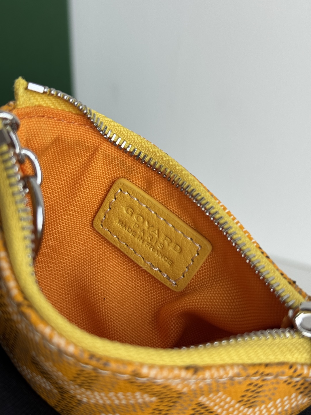 Goyard Sénat Nano Yellow Key Pouch/Cardholder - Compact & Secure 10 cmp i1749210434580 4688 0 8