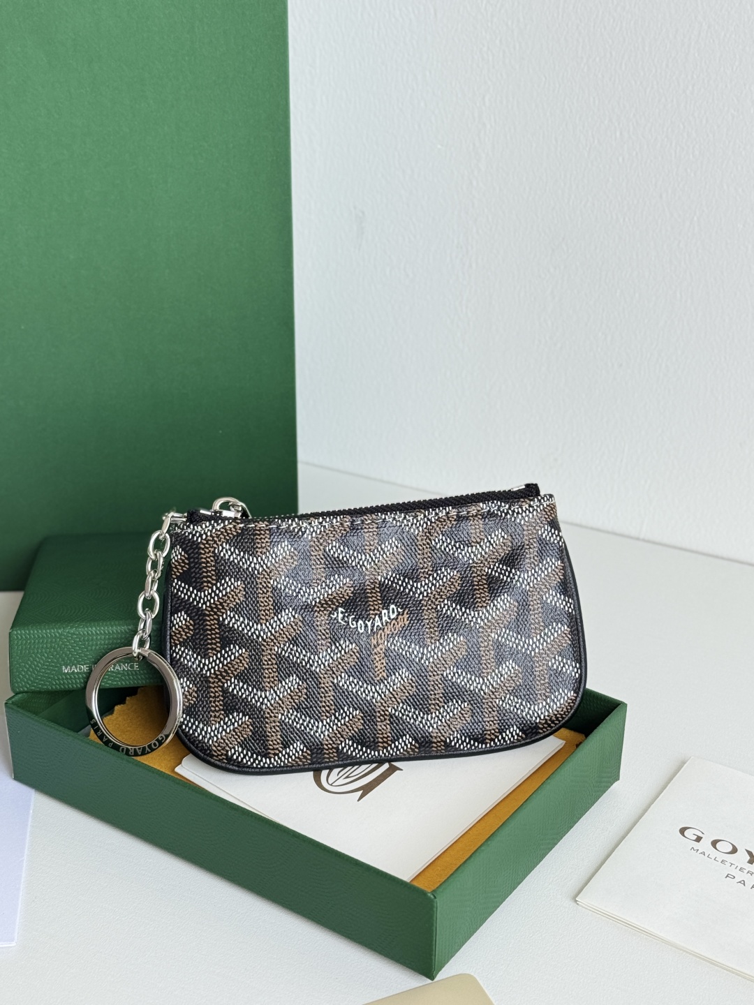Goyard Sénat Nano Key Pouch Cardholder – Securely Holds Cards, Keys, and Coins 3 cmp i1749210479201 7721 0 1