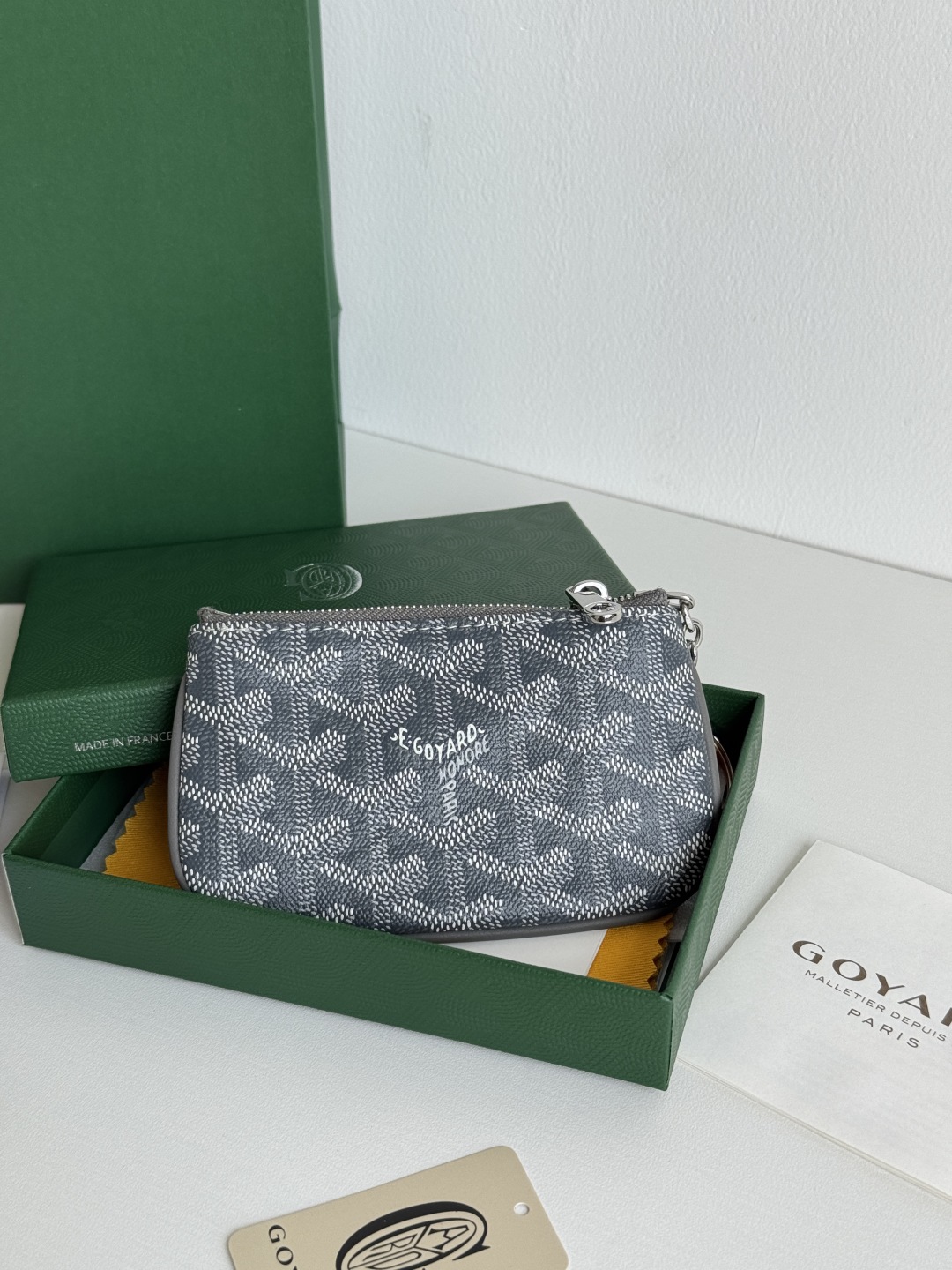 Goyard Sénat Nano Key Pouch Cardholder - Compact & Stylish Accessory 4 cmp i1749210501082 7495 0 2