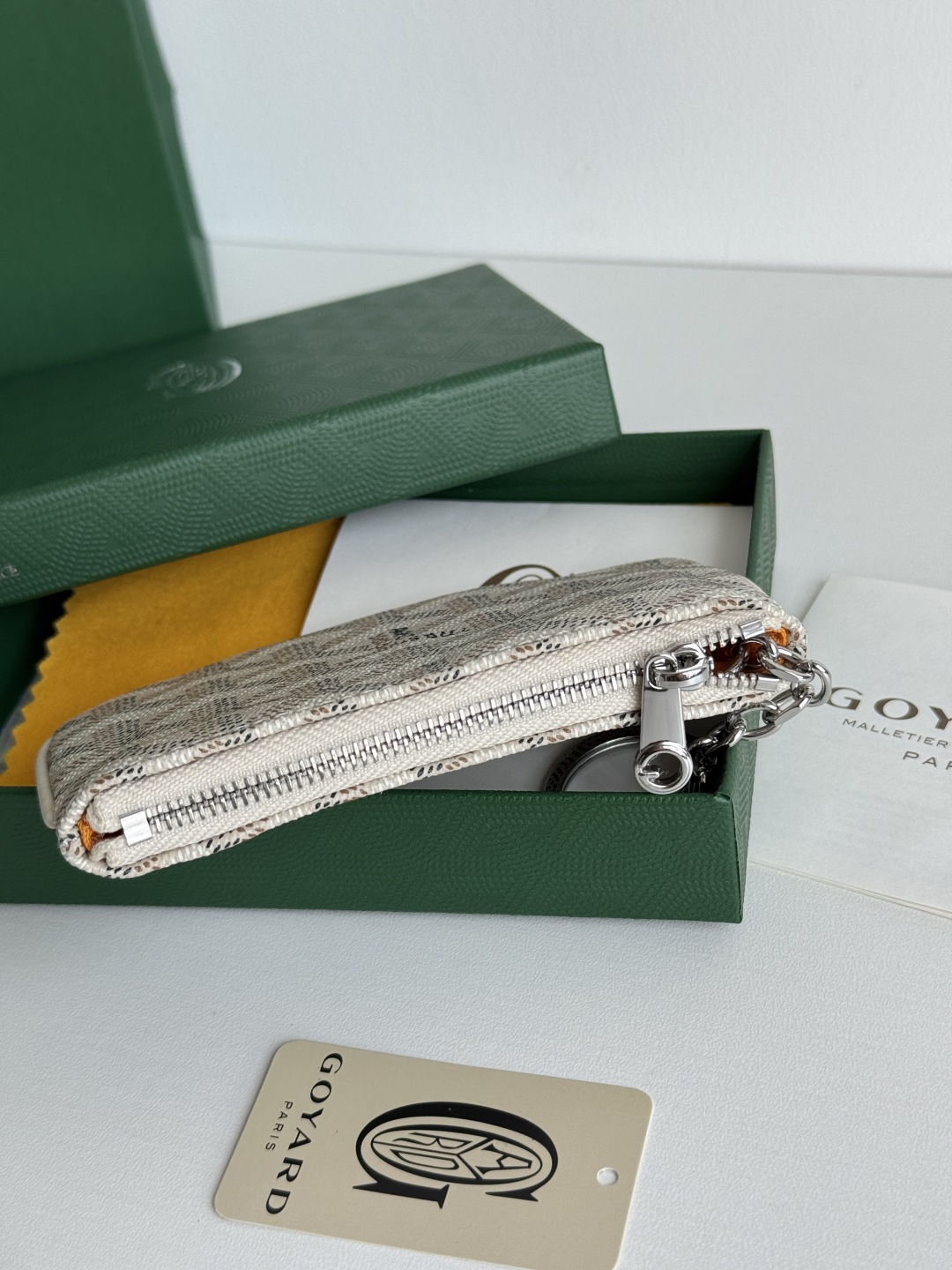 Goyard Sénat Nano Key Pouch Card Holder - Compact & Stylish Accessory 4 cmp i1749210577848 6805 0 3