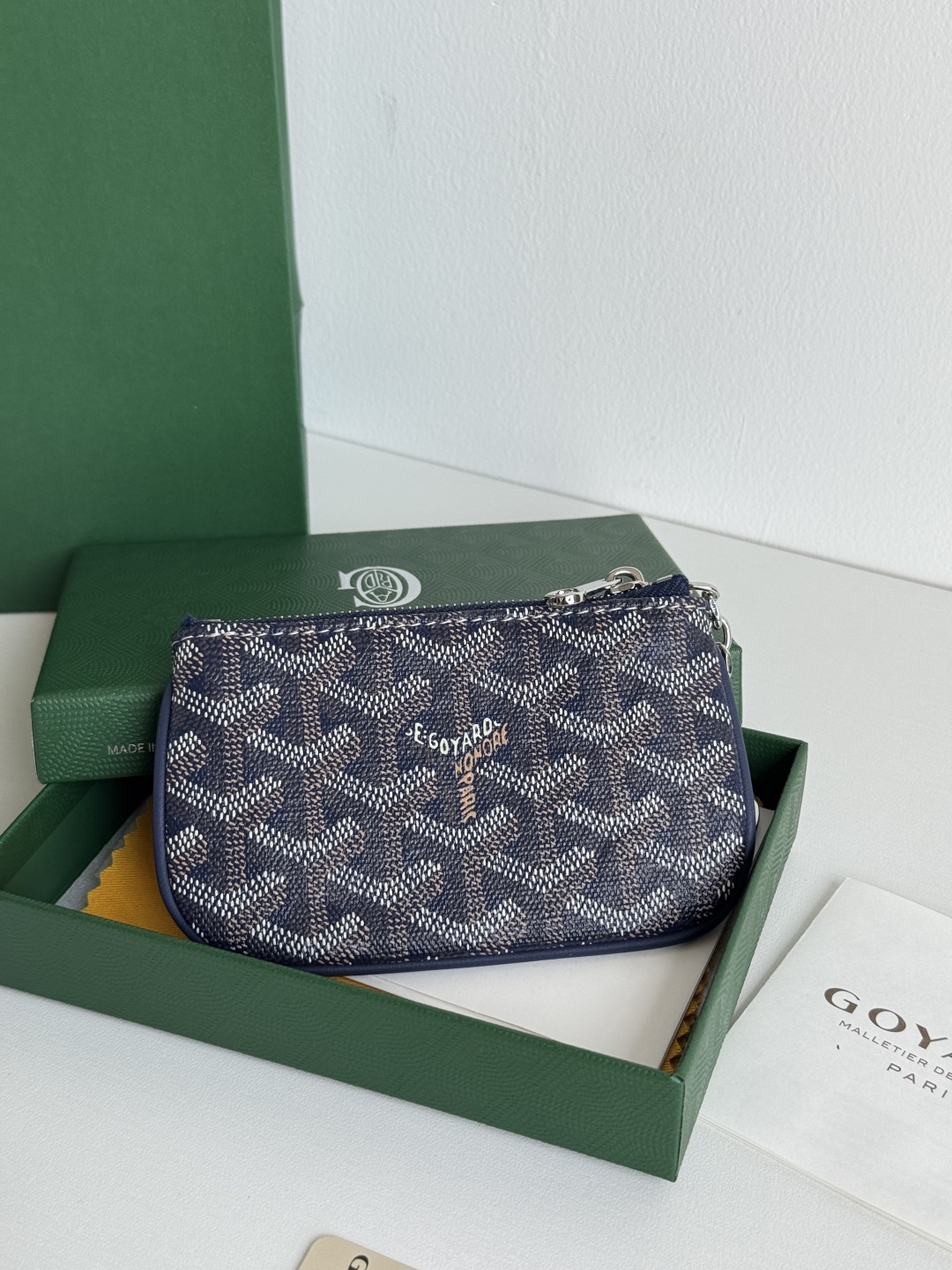 Goyard Sénat Nano Key Pouch Cardholder, 9 cm x 1 cm x 13 cm, Navy Blue 4 cmp i1749210652816 411 0 2