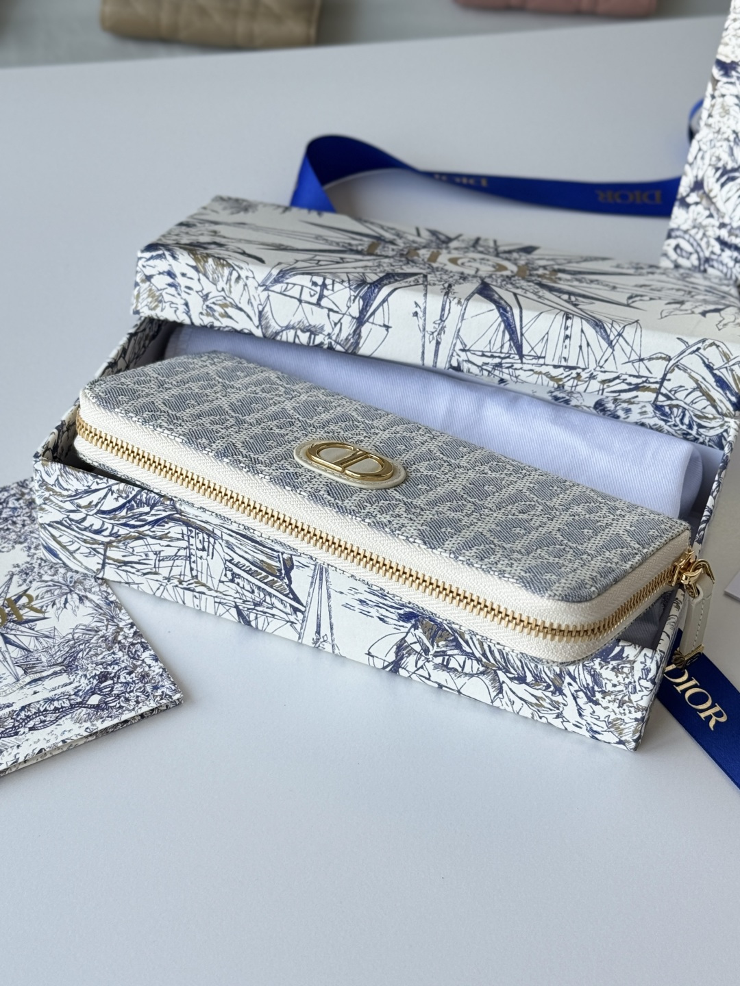 Dior 长款拉链钱包 提花布 Dior Oblique 搭配深蓝色头层牛皮 容量大双隔层