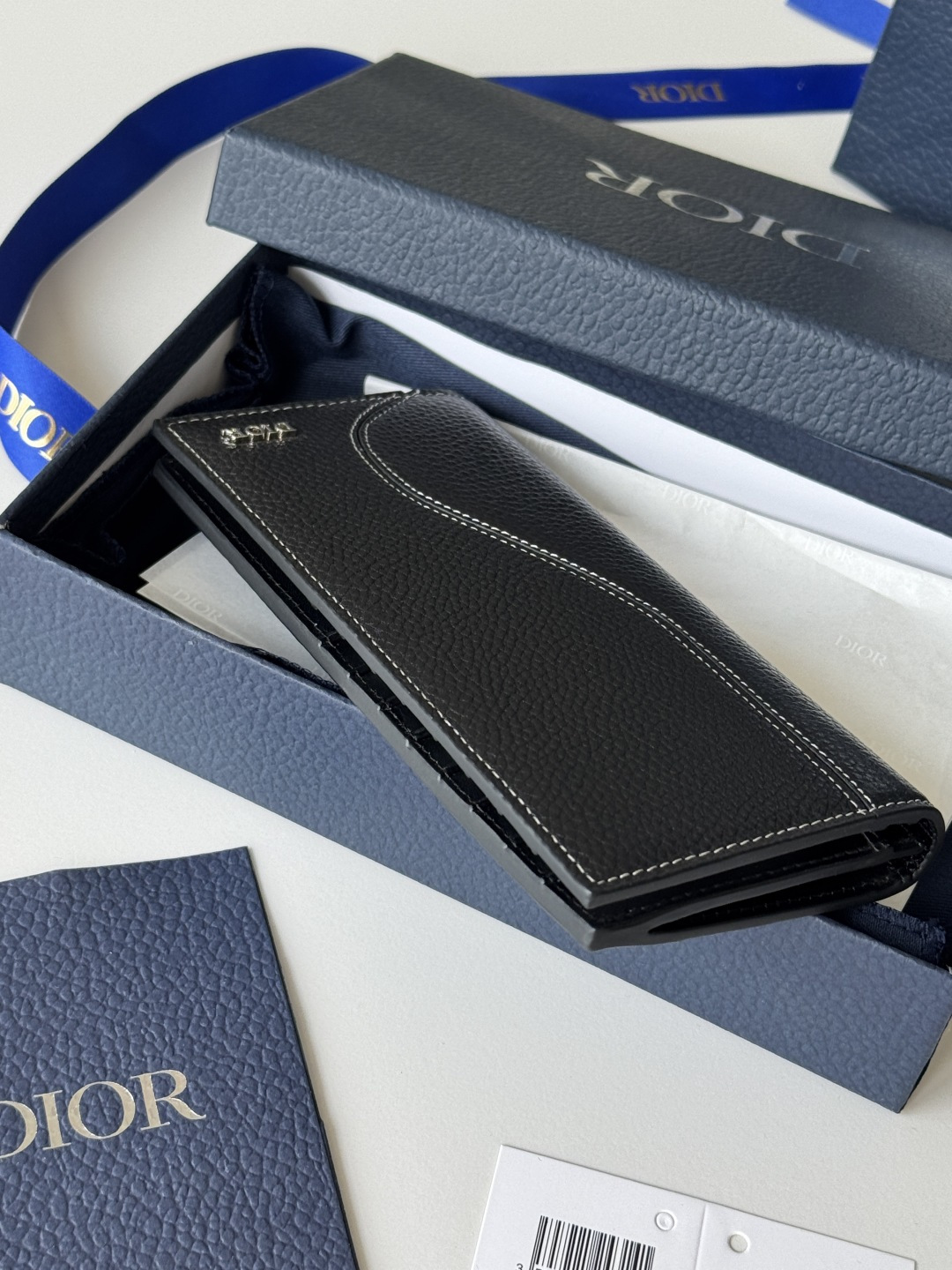 Dior 黑色粒面牛皮革细工镶嵌米色和黑色Oblique