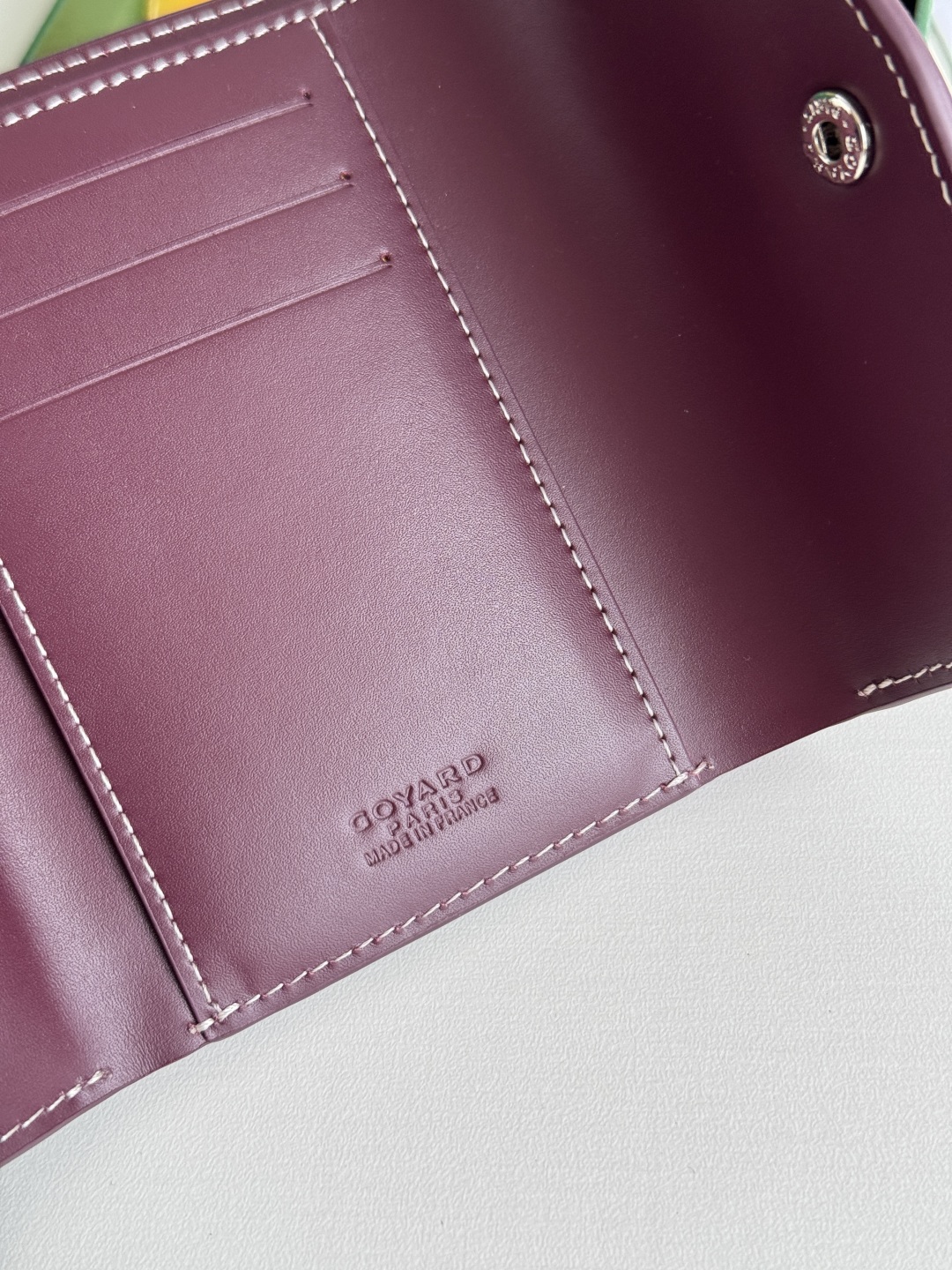 Goyard Saint-Gabriel Tri-Fold Wallet in Goyardine Canvas and Calfskin Leather 8 cmp i1752306238596 8258 0 8