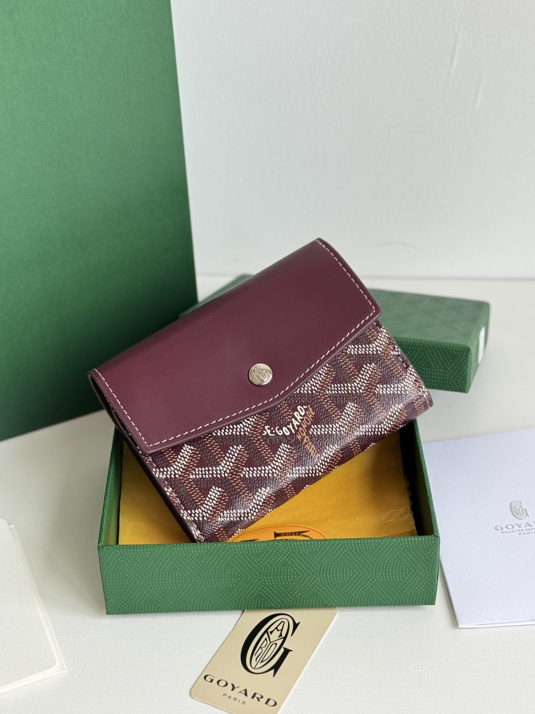 Goyard Saint-Gabriel Tri-Fold Wallet in Goyardine Canvas and Calfskin Leather 12 cmp i1752306247184 1196 0 2