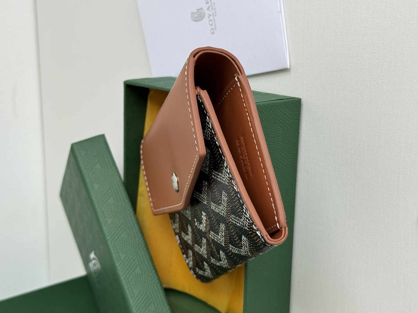 Goyard Saint-Gabriel Tri-Fold Wallet in Goyardine Canvas and Calfskin Leather 5 cmp i1752306449851 1834 0 3