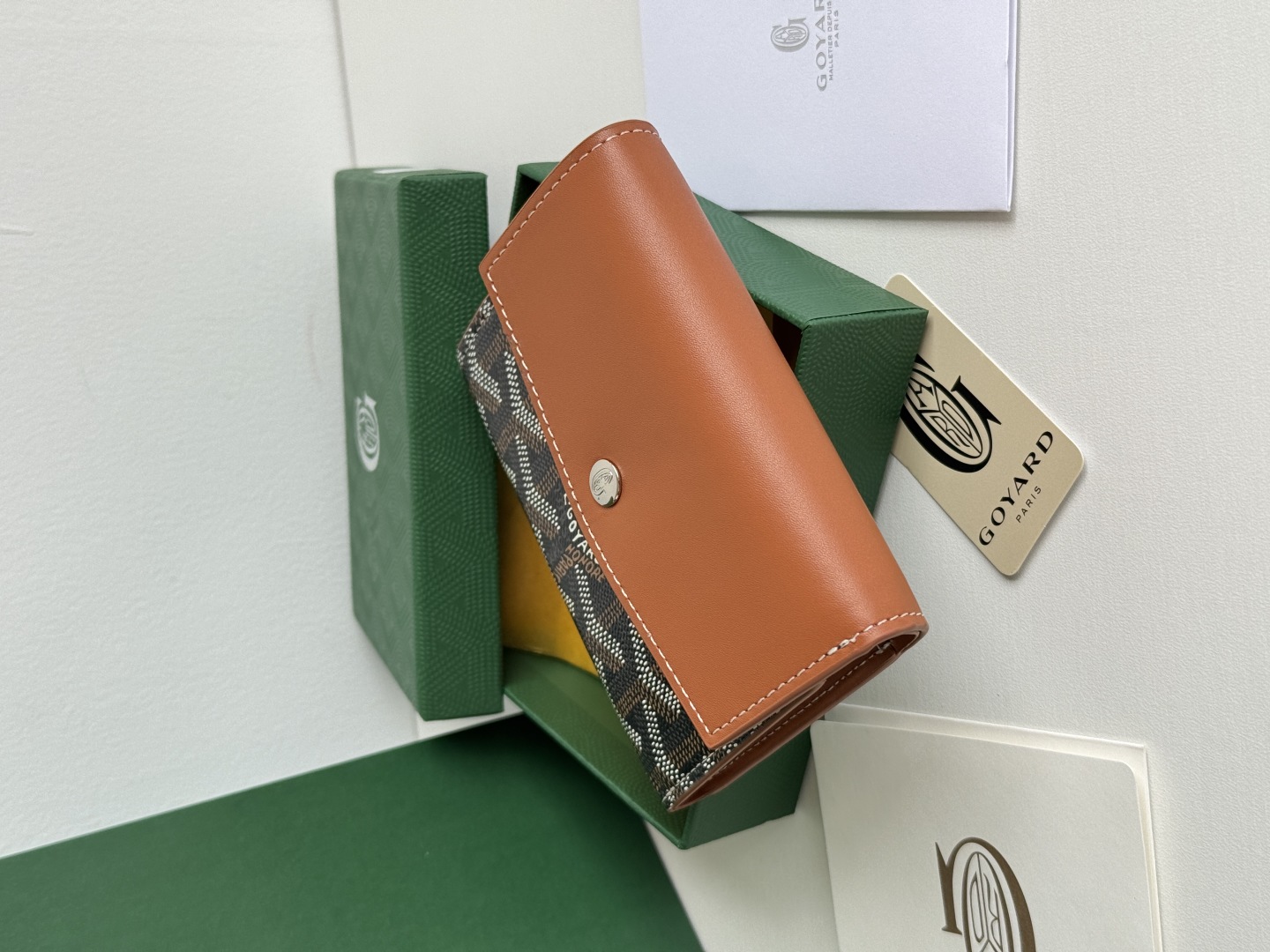 Goyard Saint-Gabriel Tri-Fold Wallet in Goyardine Canvas and Calfskin Leather 13 cmp i1752306449890 6676 0 11