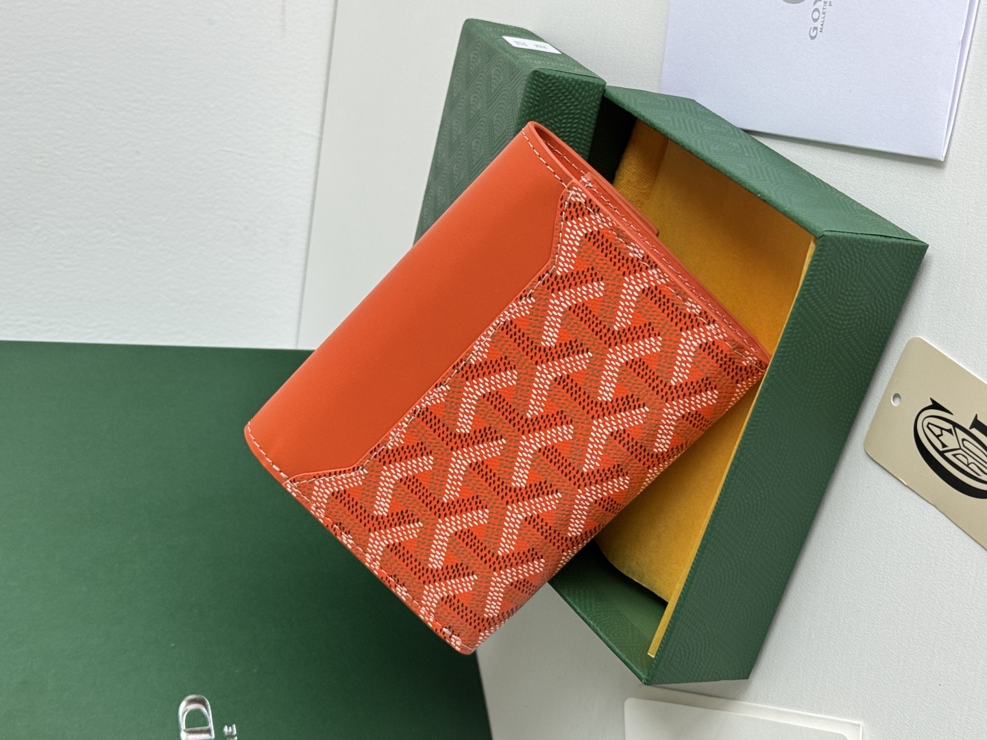 Goyard Saint-Gabriel Orange Wallet - Card Holder, Compact Trifold Design 4 cmp i1752306541451 1320 0 2