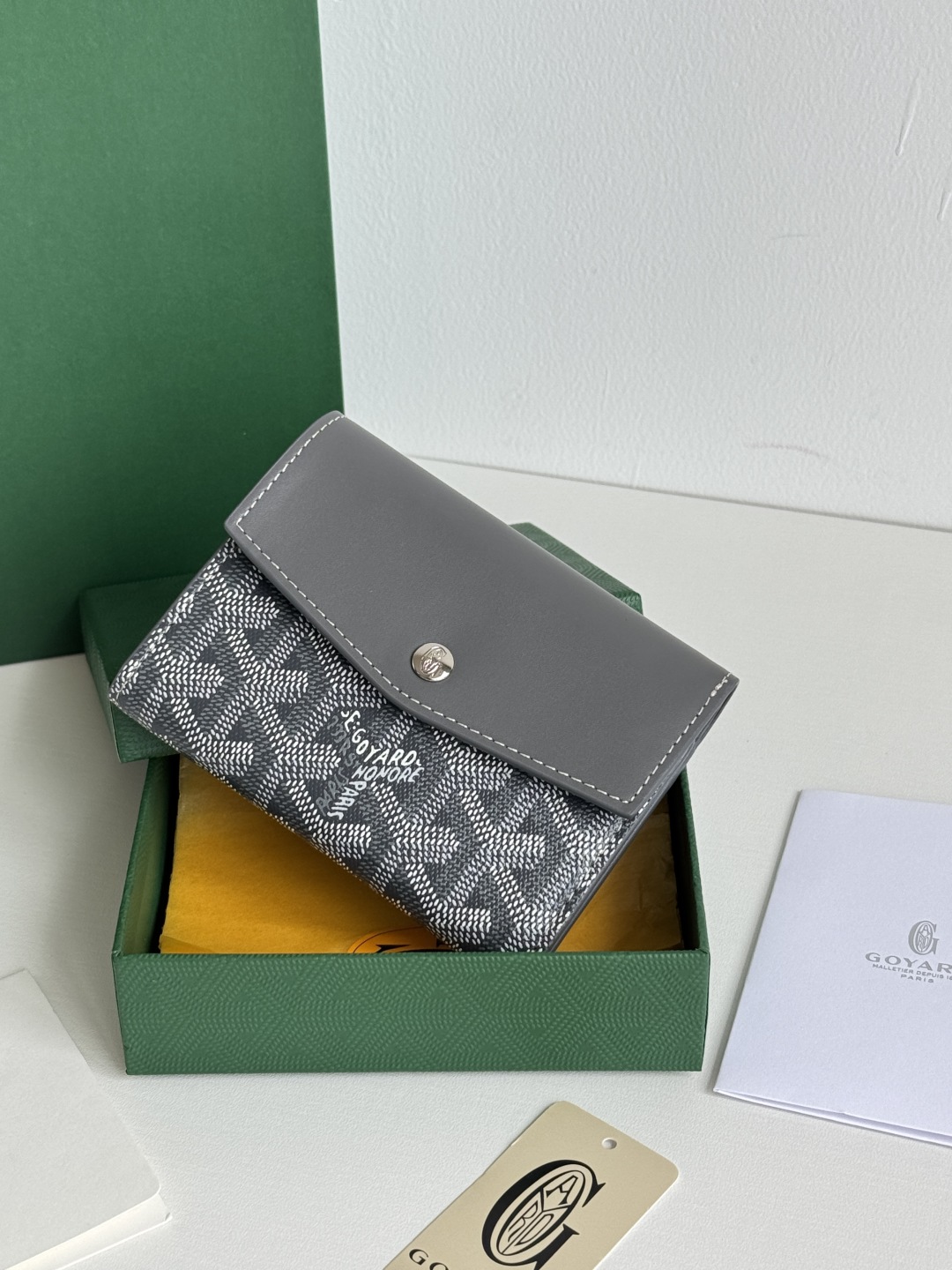 Goyard Saint-Gabriel Tri-Fold Wallet in Goyardine Canvas & Calfskin Leather 12 cmp i1752306700868 4289 0 11