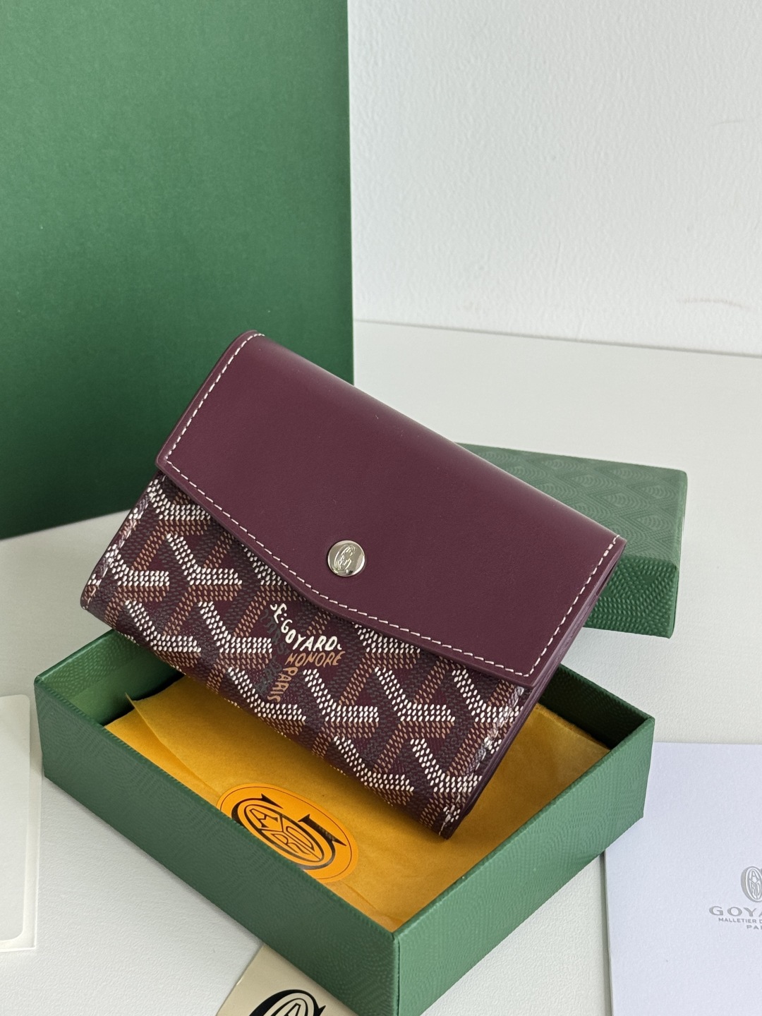 Goyard Saint-Gabriel Tri-Fold Wallet in Goyardine Canvas and Calfskin Leather 2 cmp i1752306817101 1477 0 1