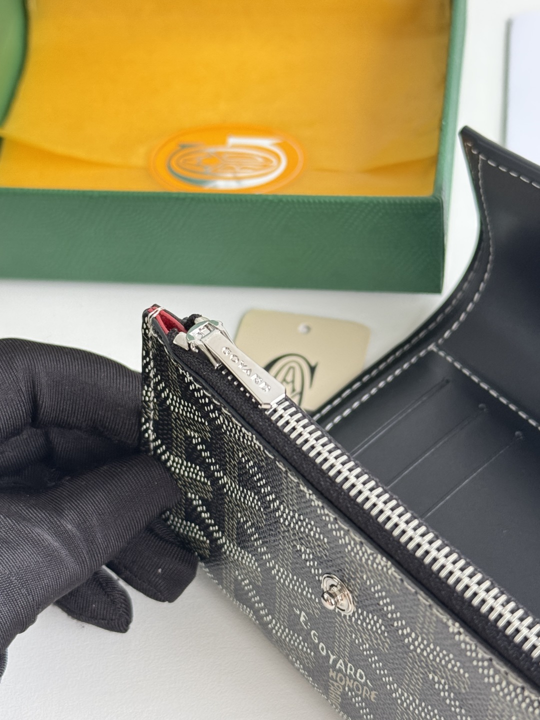 Goyard Saint-Gabriel Tri-Fold Wallet in Goyardine Canvas & Calfskin Leather 11 cmp i1752308559812 7151 0 9