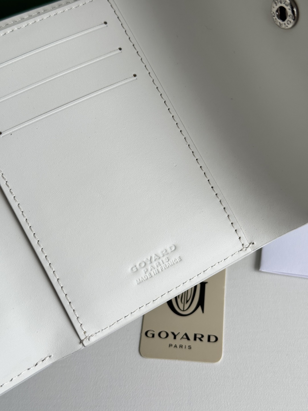 Goyard Saint-Gabriel White Goyardine Canvas Leather Trifold Wallet 9 cmp i1752308997515 1427 0 7