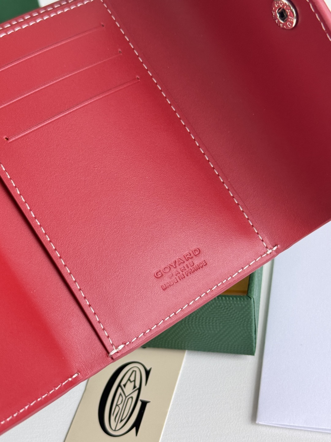 Goyard Saint-Gabriel Tri-Fold Wallet in Goyardine Canvas and Calfskin Leather 8 cmp i1752309133915 1860 0 6