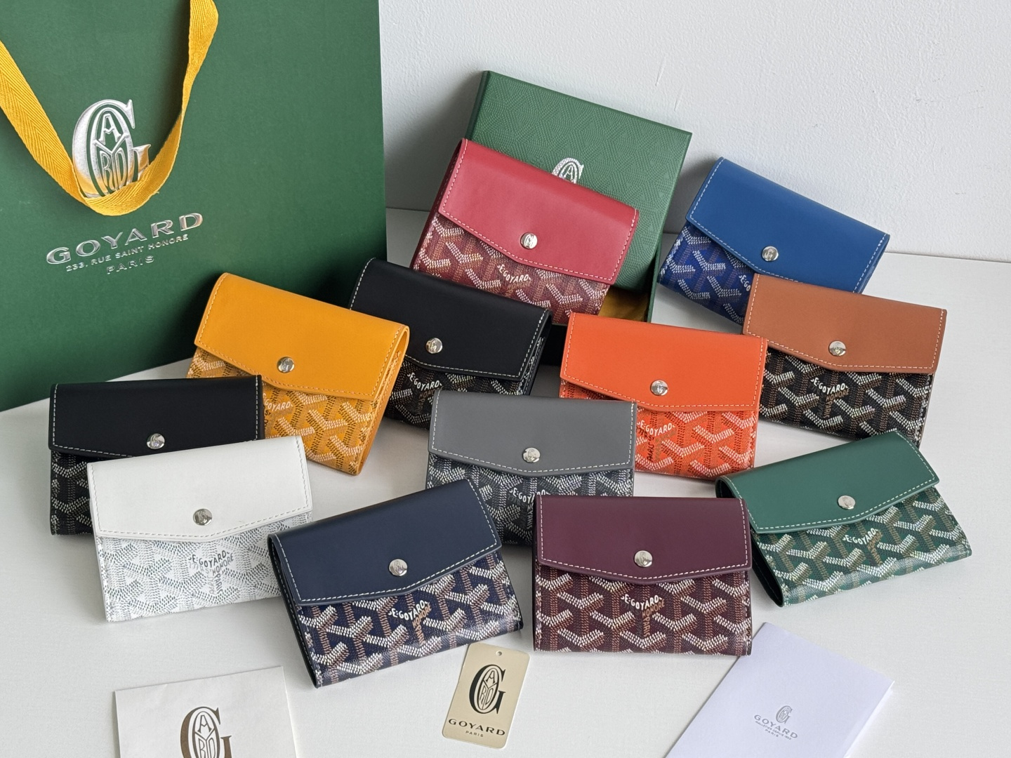 Goyard Saint-Gabriel Tri-Fold Wallet: Compact, Stylish, and Functional