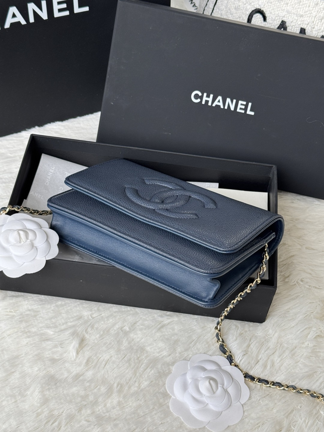 Chanel 新品woc 小挎包 拼鱼子酱拼平纹牛皮小香 woc小包