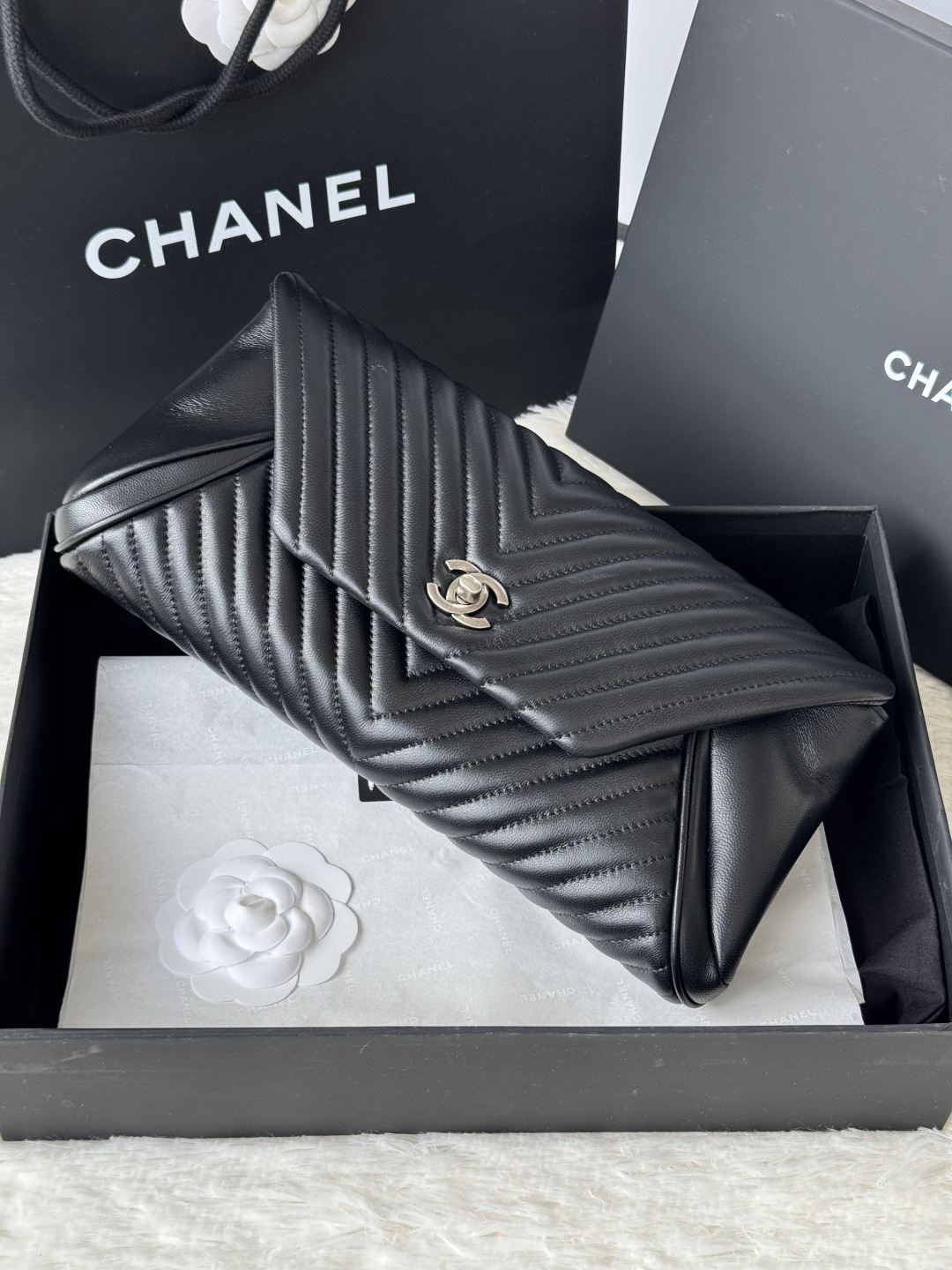 Chanel 小香 羊皮手包