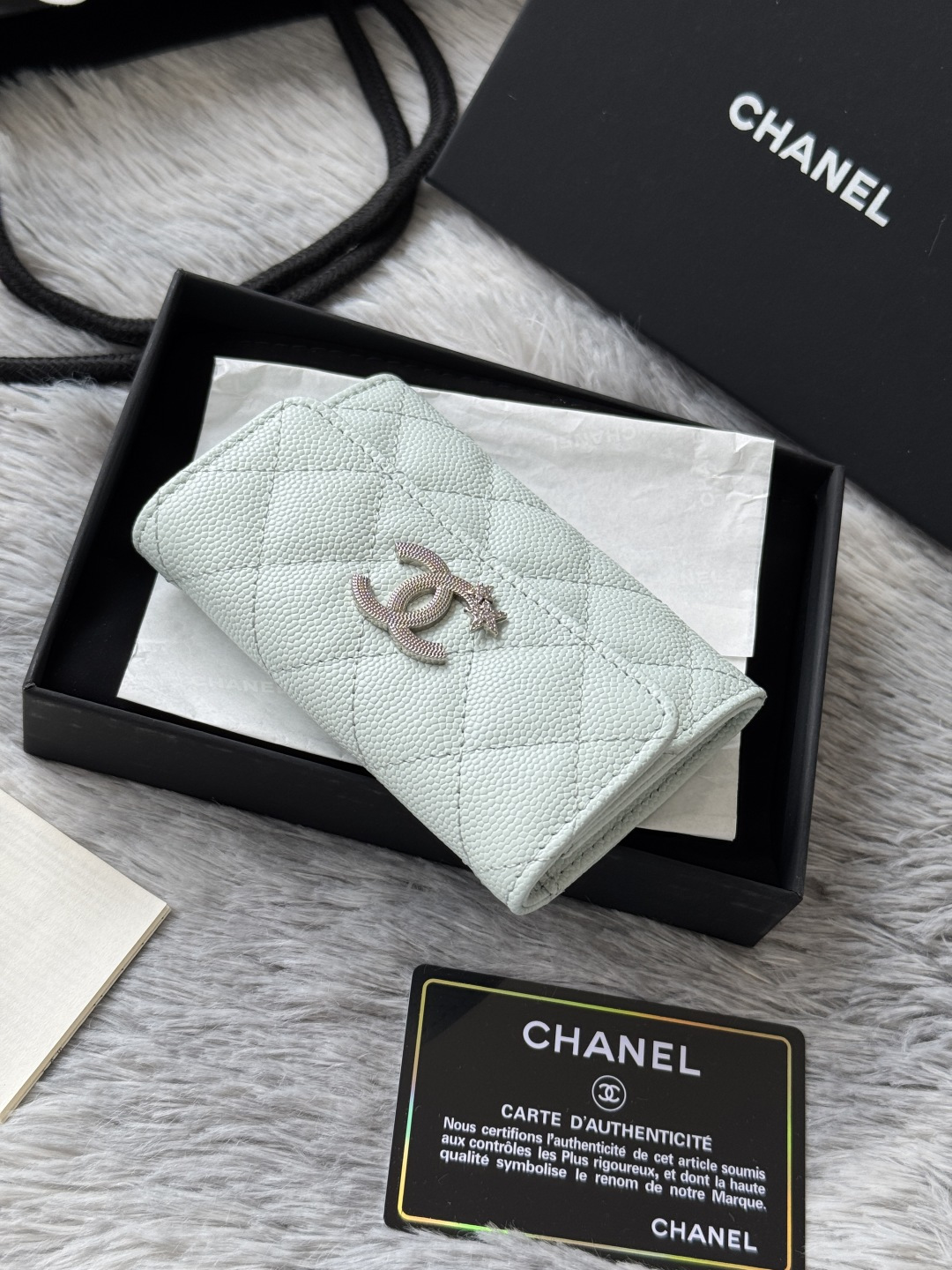 Chanel 升级版小香2025 秋季 新品 两折卡包