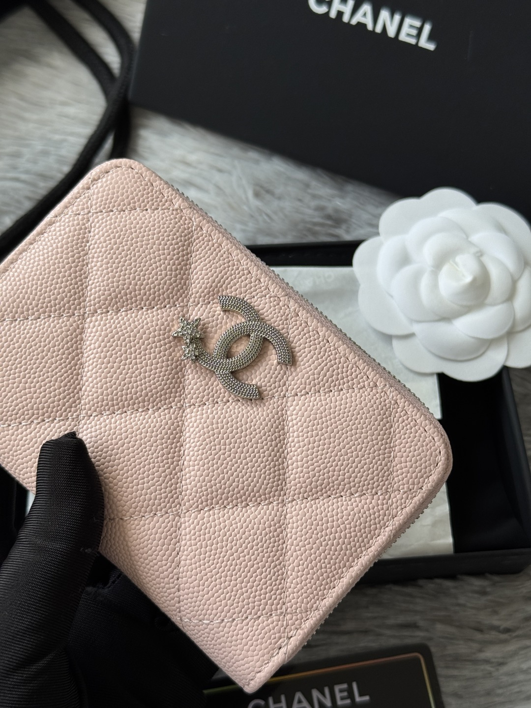 Chanel 内里有拉链小香小拉链卡包
