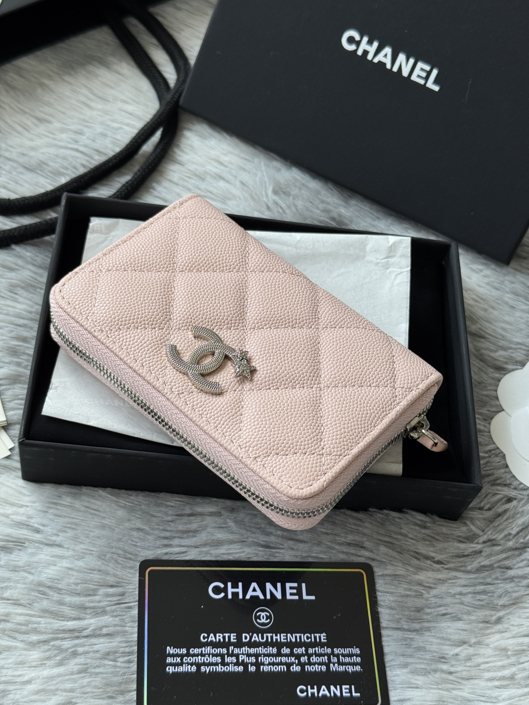 Chanel 内里有拉链小香小拉链卡包