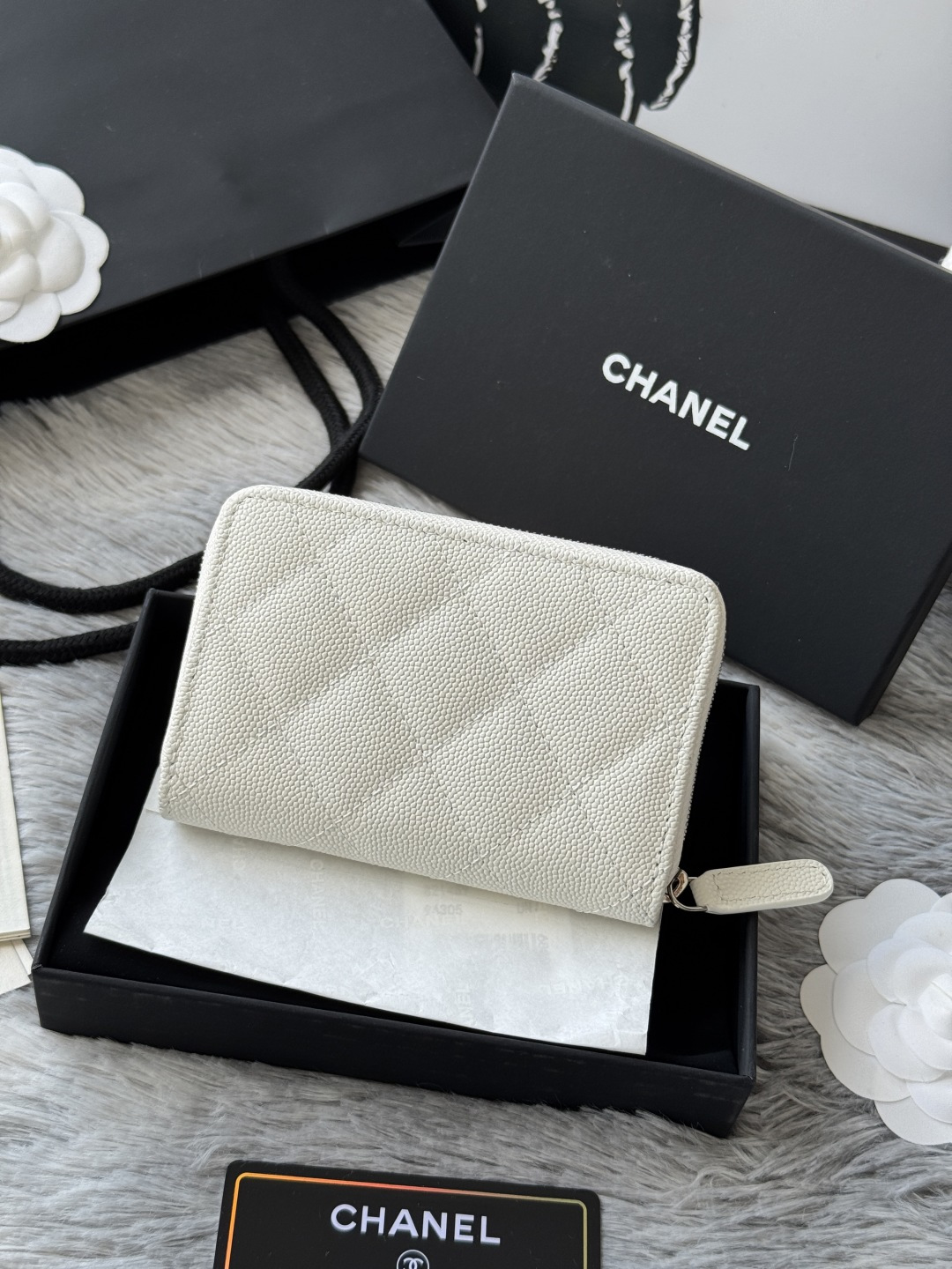 Chanel 内里有拉链小香小拉链卡包