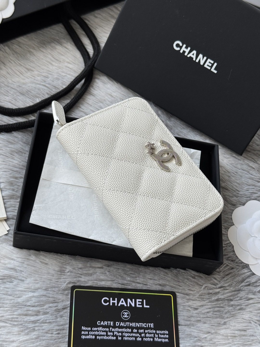 Chanel 内里有拉链小香小拉链卡包