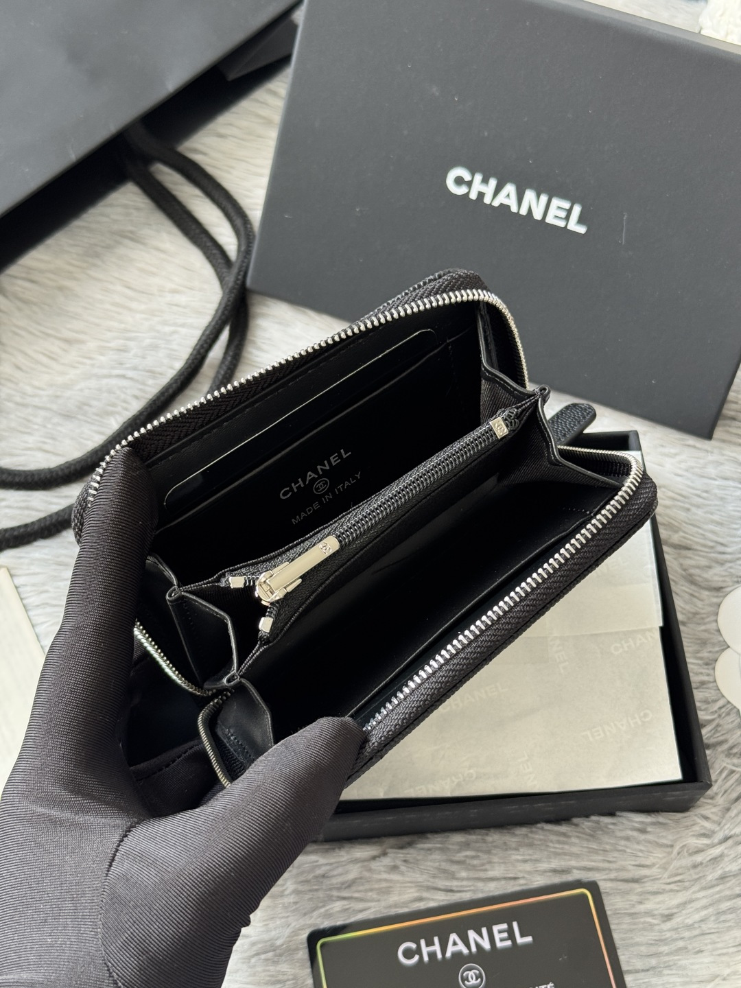 Chanel 内里有拉链小香小拉链卡包