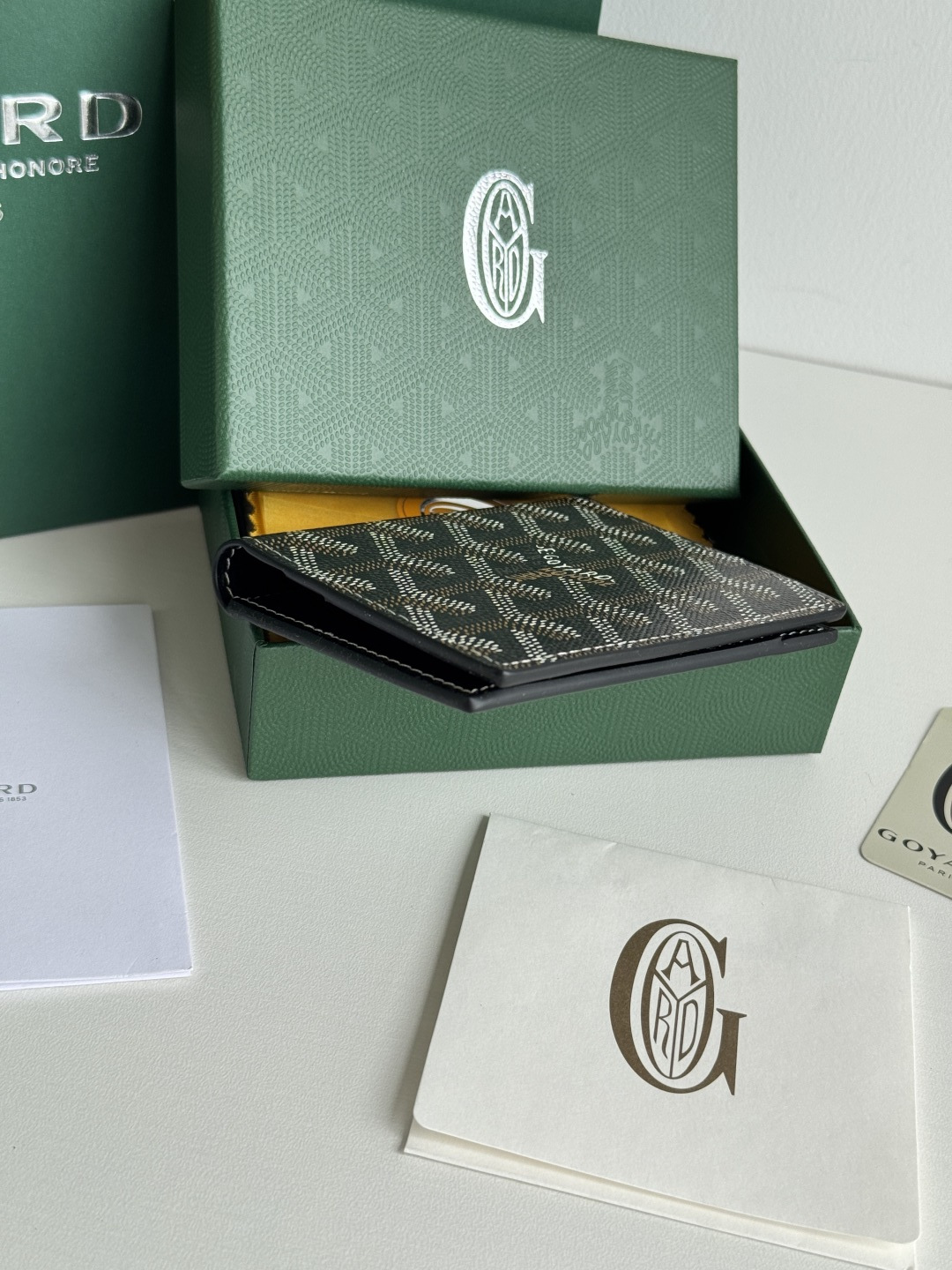 Saint-Marc カードケース - 高級頭層牛皮製